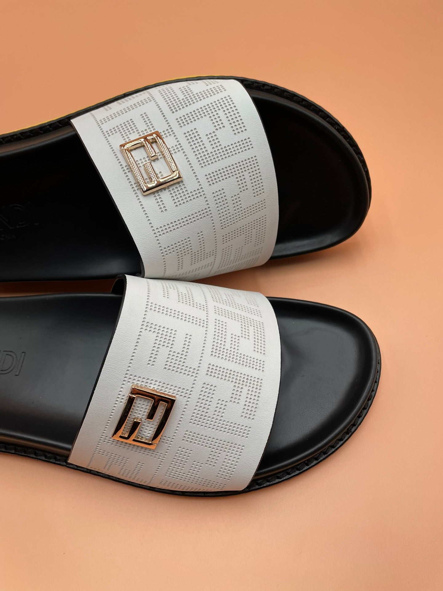 Luxury Shoes - FED - 464