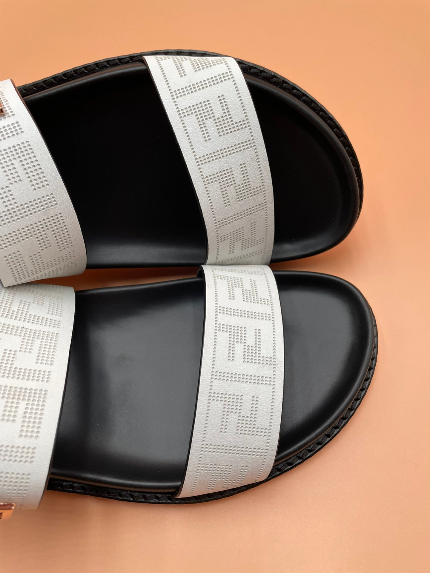 Luxury Shoes - FED - 465