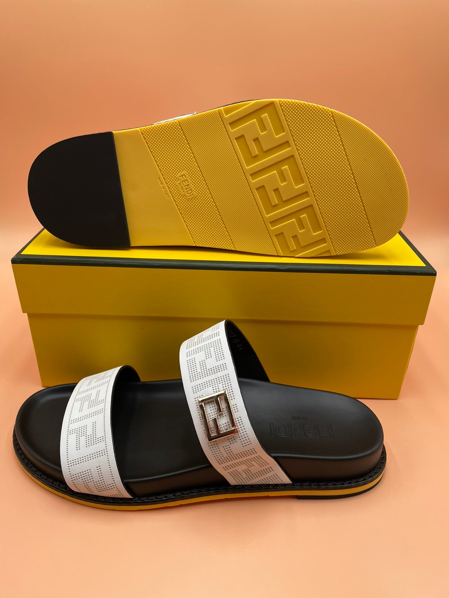 Luxury Shoes - FED - 467