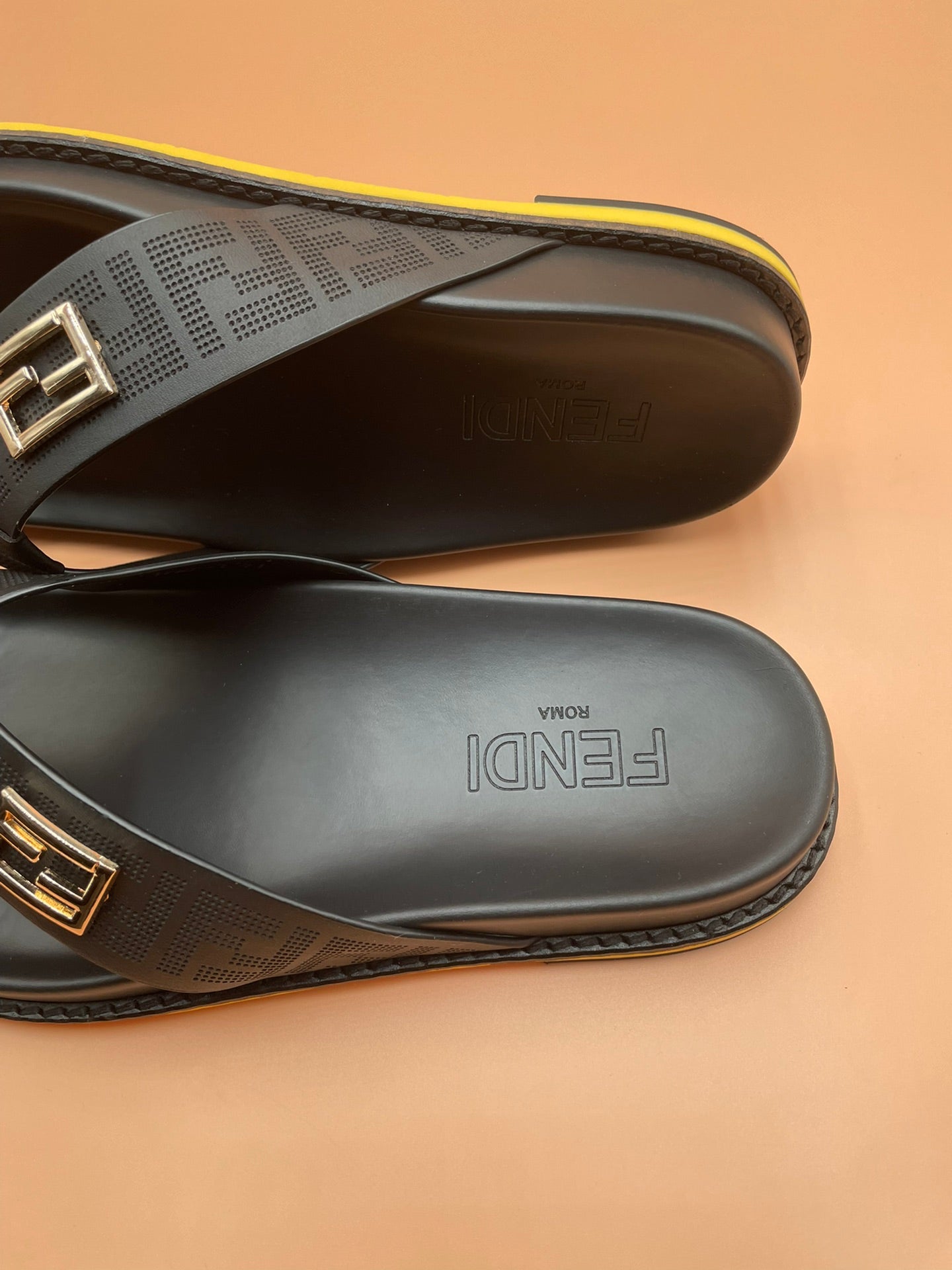 Luxury Shoes - FED - 470