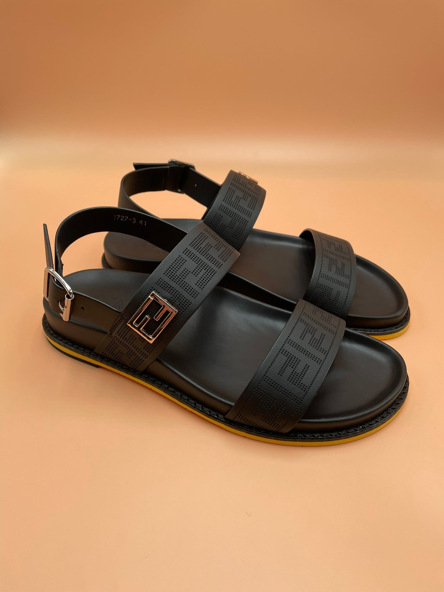 Luxury Shoes - FED - 472