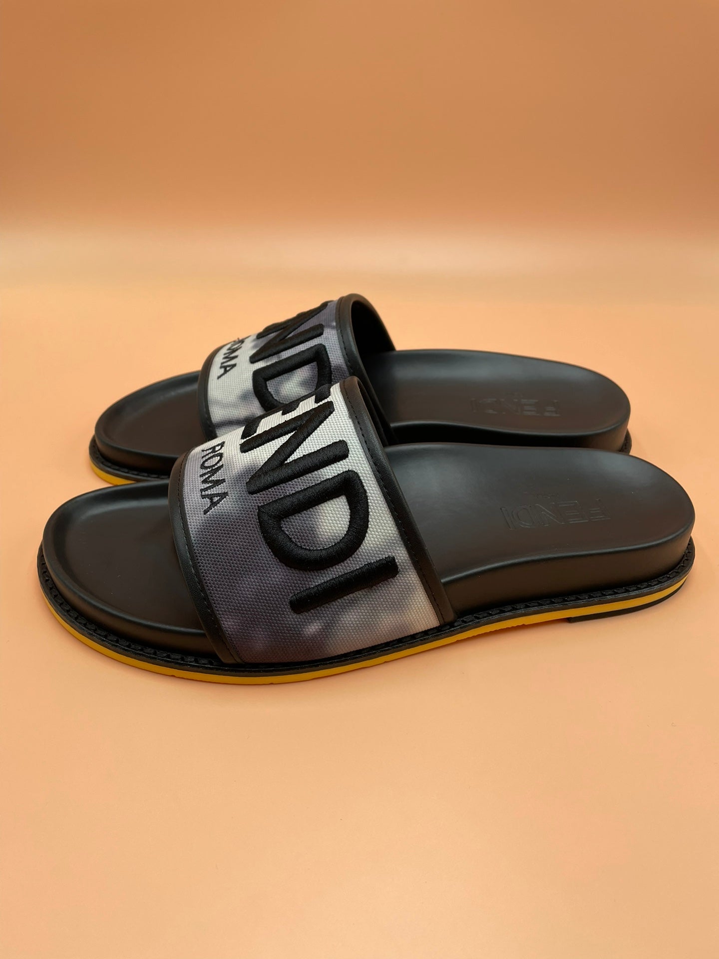 Luxury Shoes - FED - 474