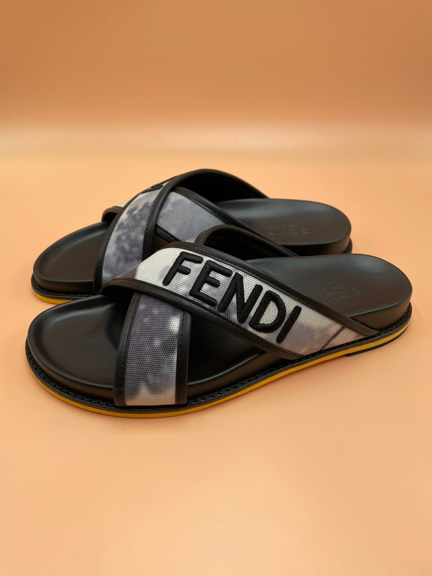 Luxury Shoes - FED - 475
