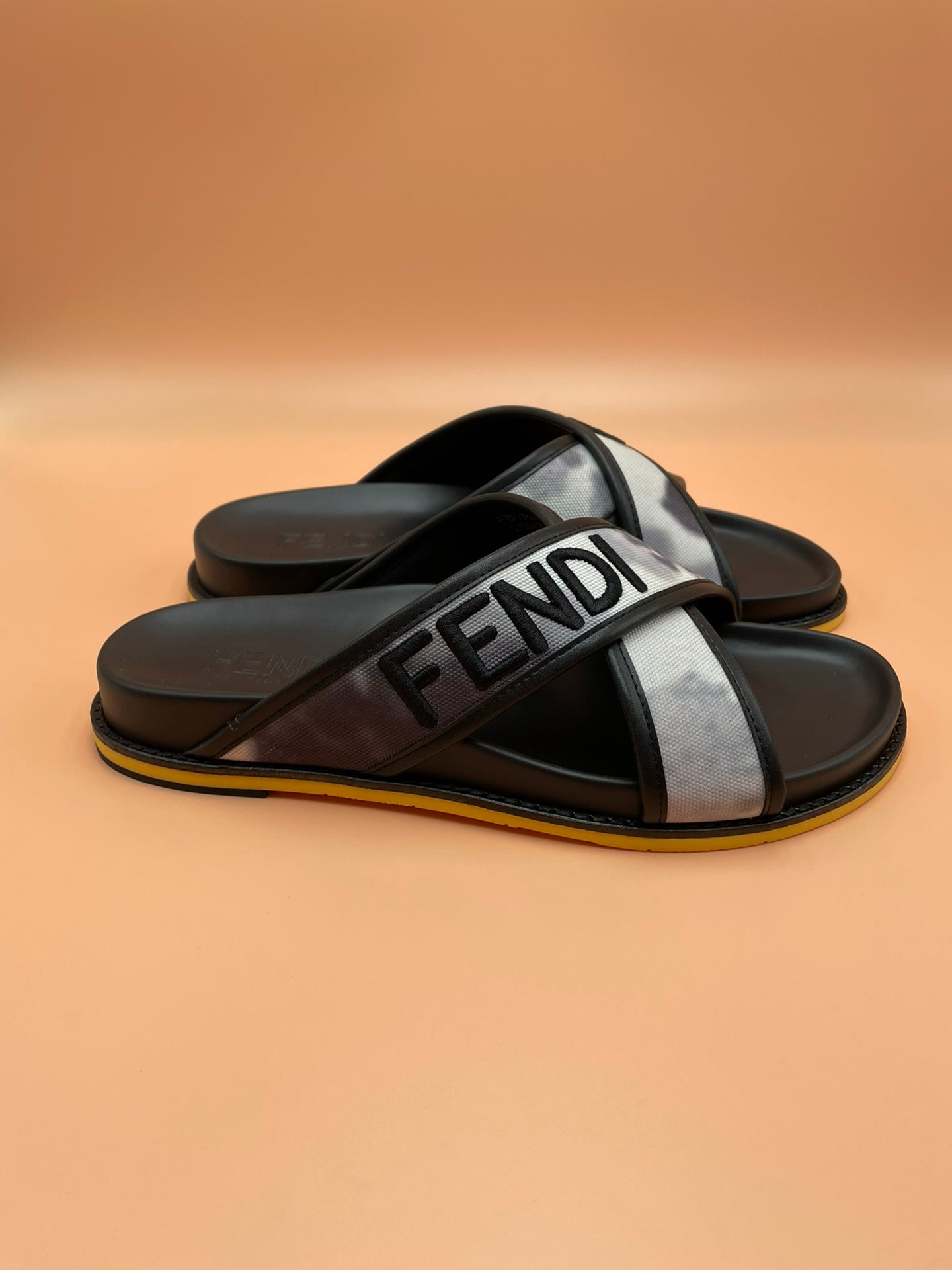 Luxury Shoes - FED - 475
