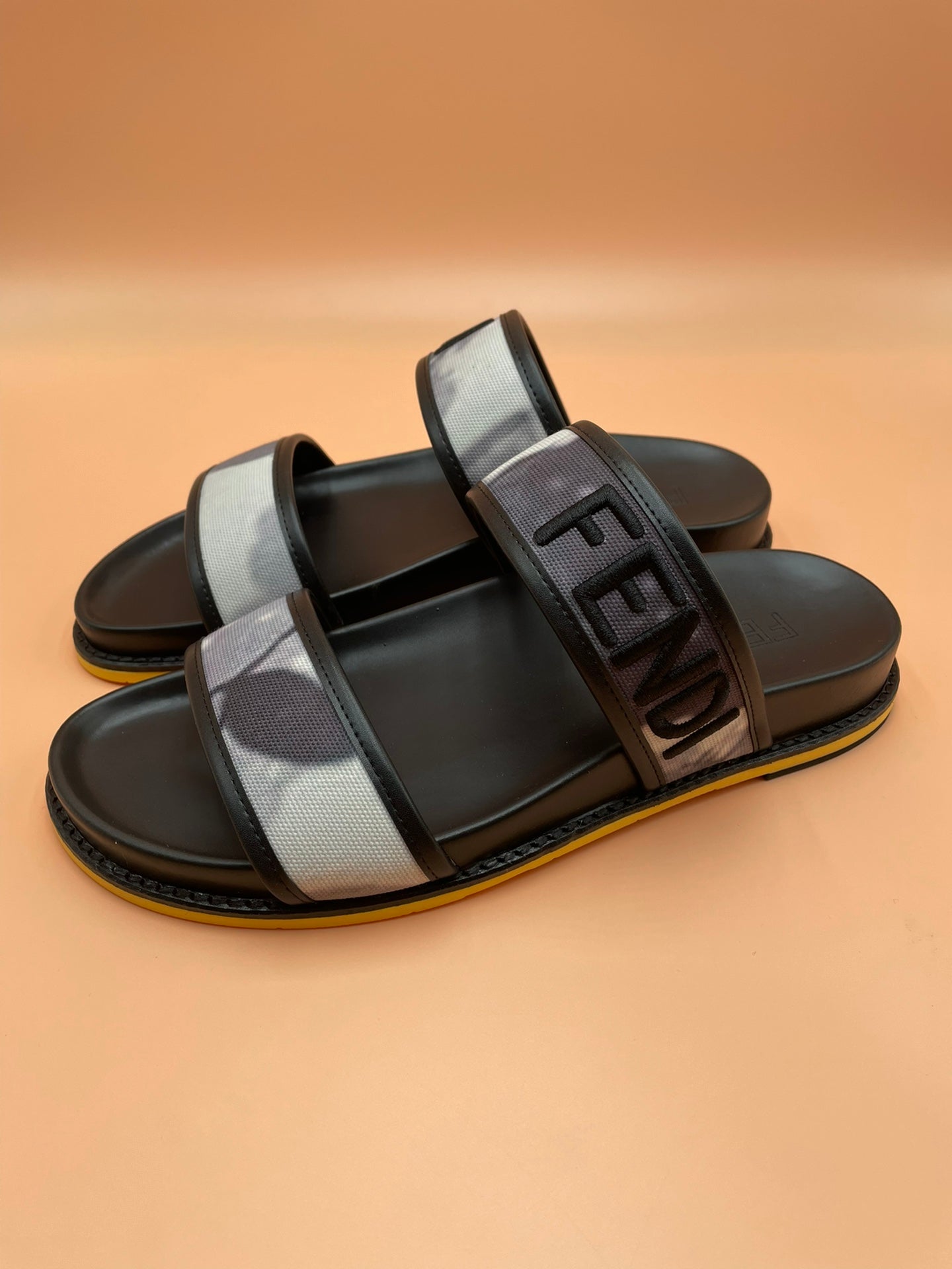 Luxury Shoes - FED - 477