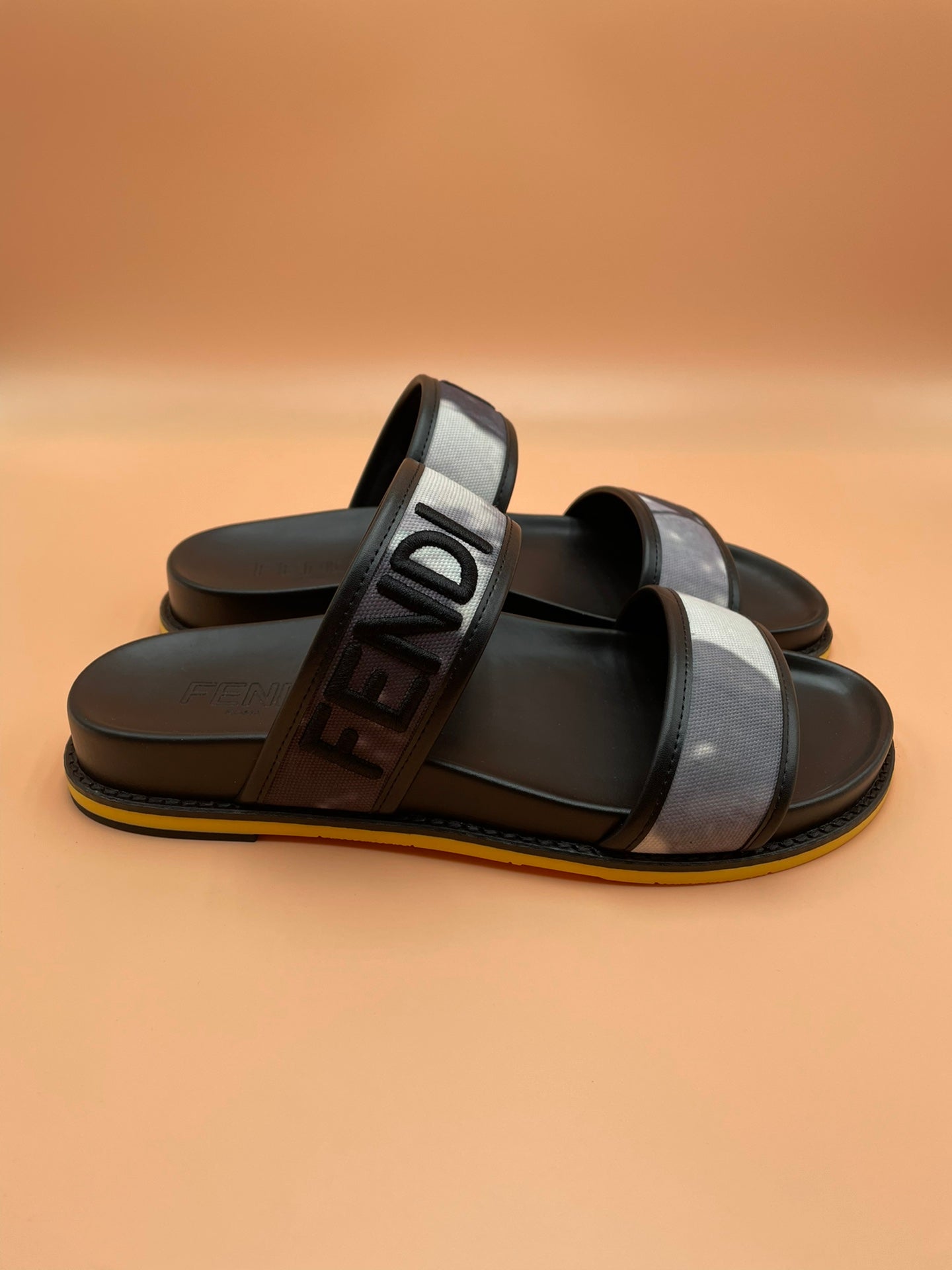 Luxury Shoes - FED - 477