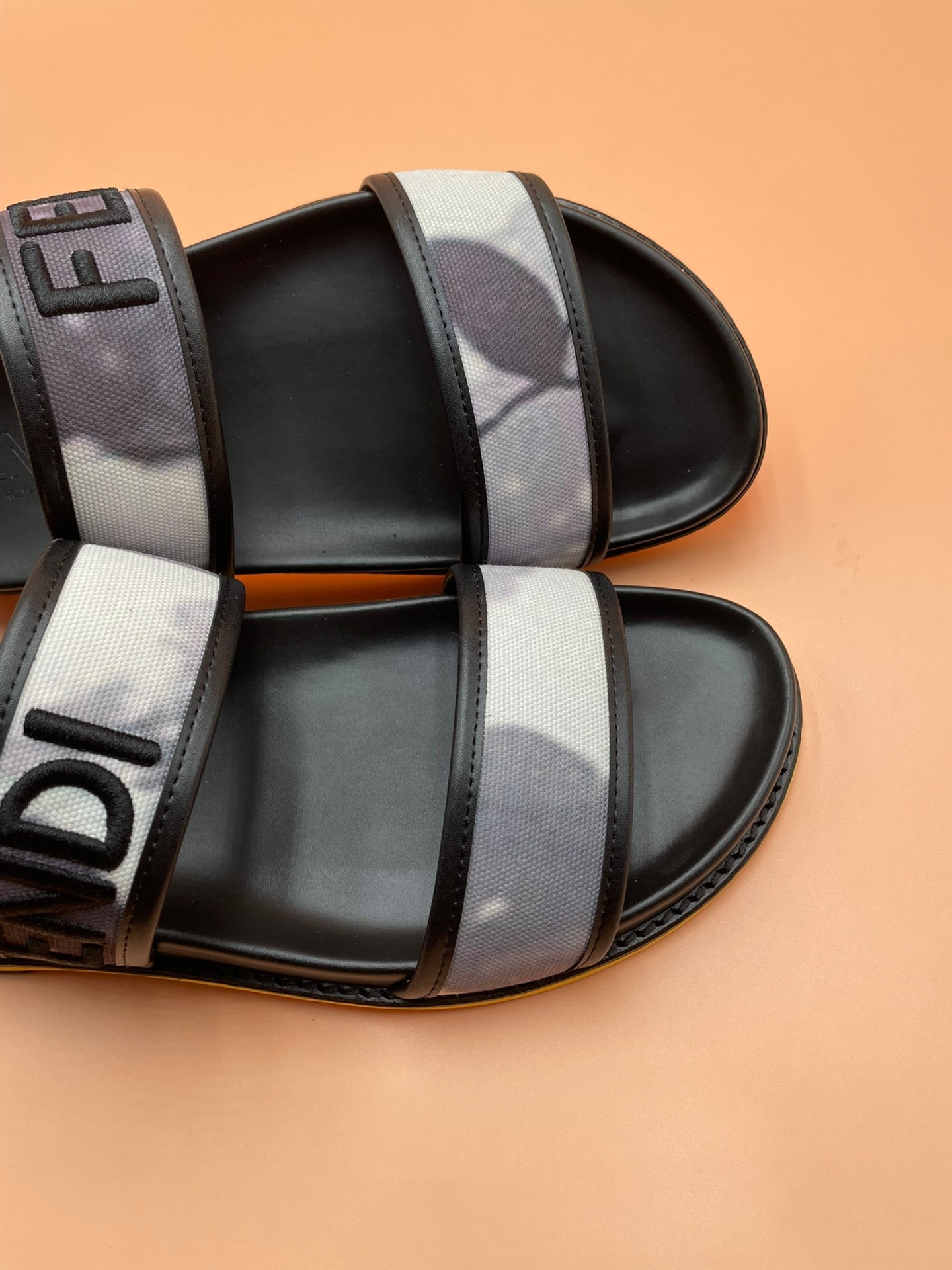 Luxury Shoes - FED - 477