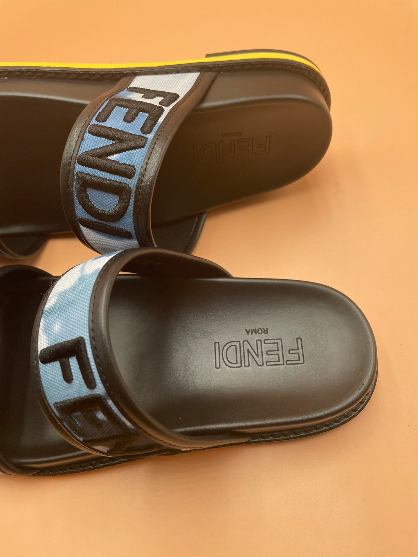 Luxury Shoes - FED - 482