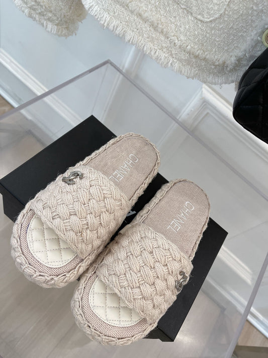 Luxury Shoes Sandals - CHL - 324