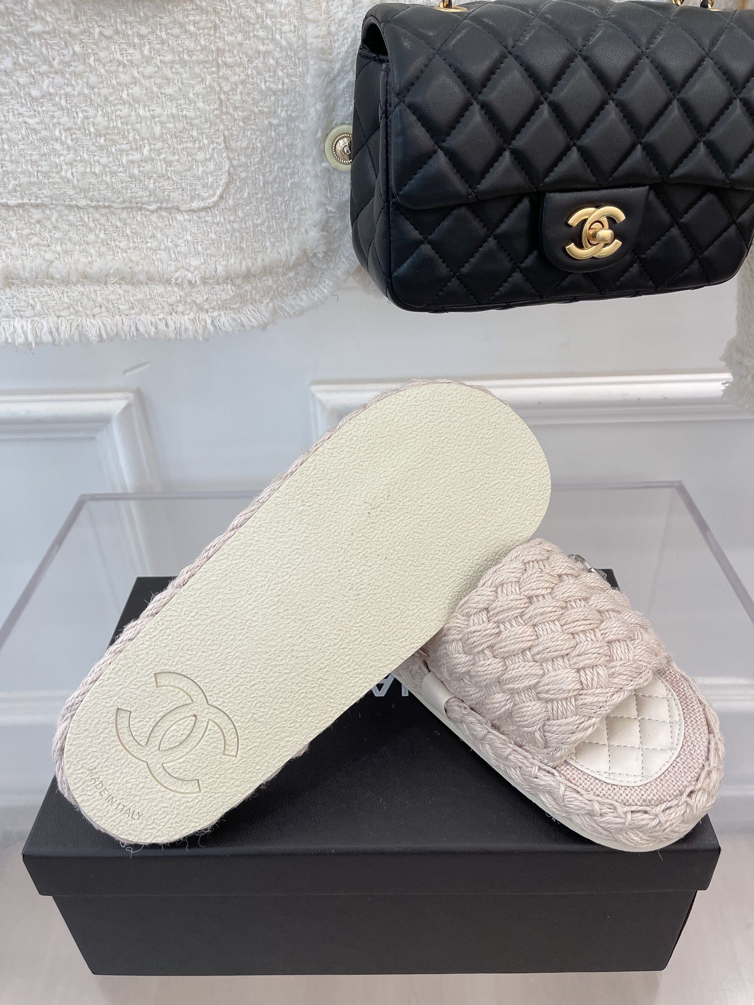 Luxury Shoes Sandals - CHL - 324