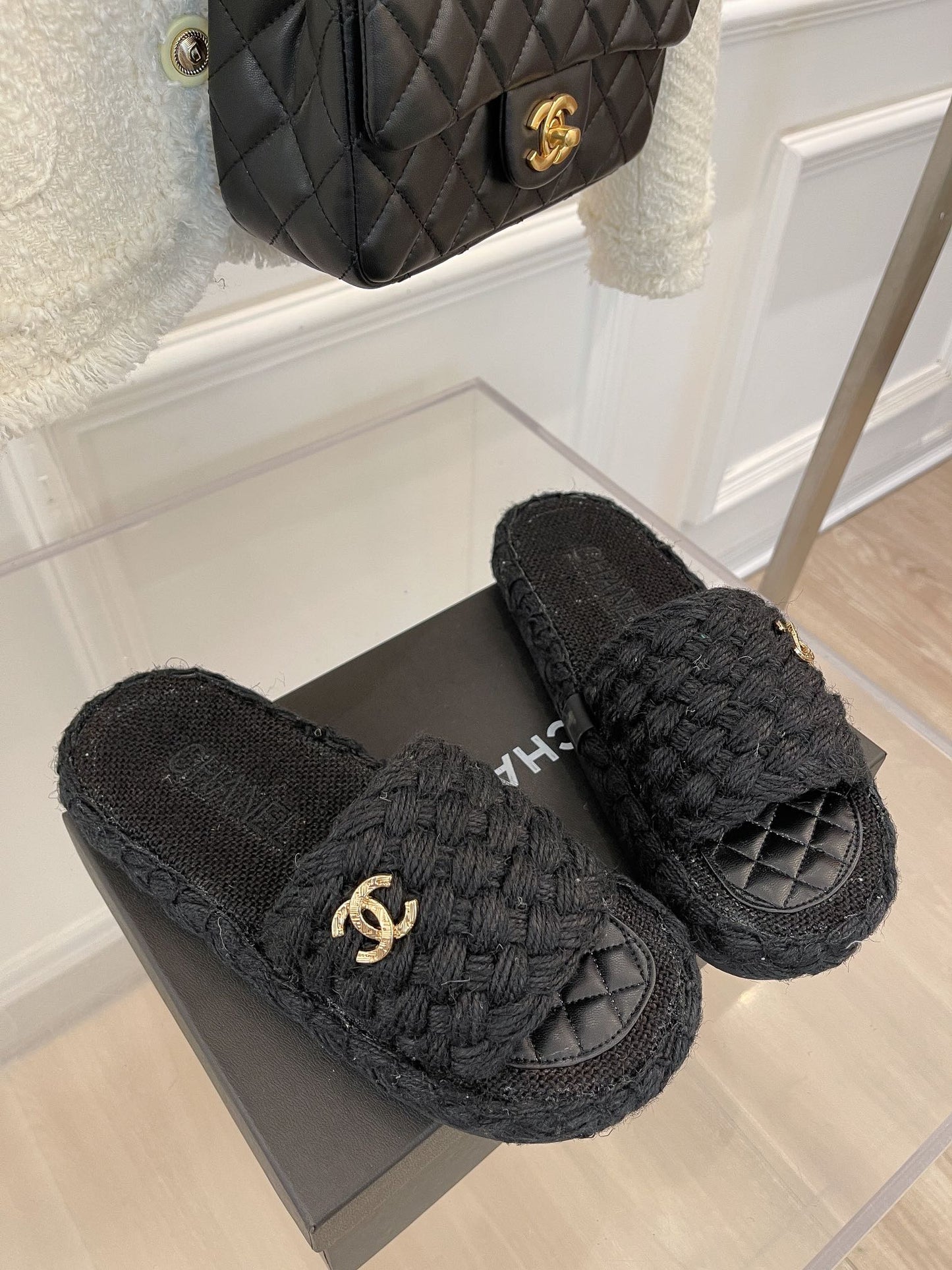 Luxury Shoes Sandals - CHL - 325