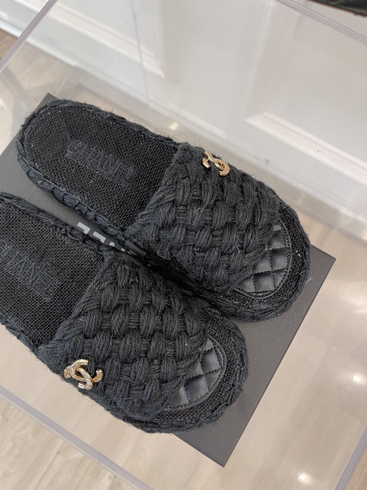 Luxury Shoes Sandals - CHL - 325