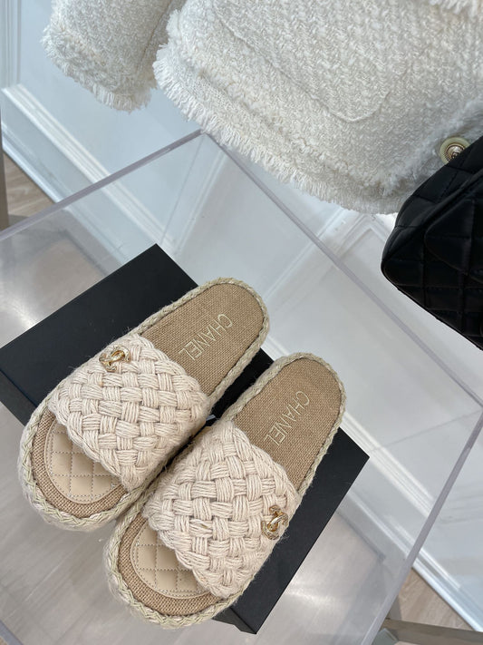 Luxury Shoes Sandals - CHL - 326