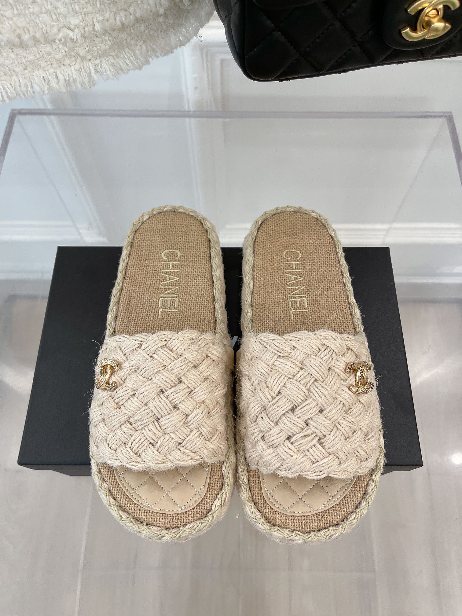 Luxury Shoes Sandals - CHL - 326