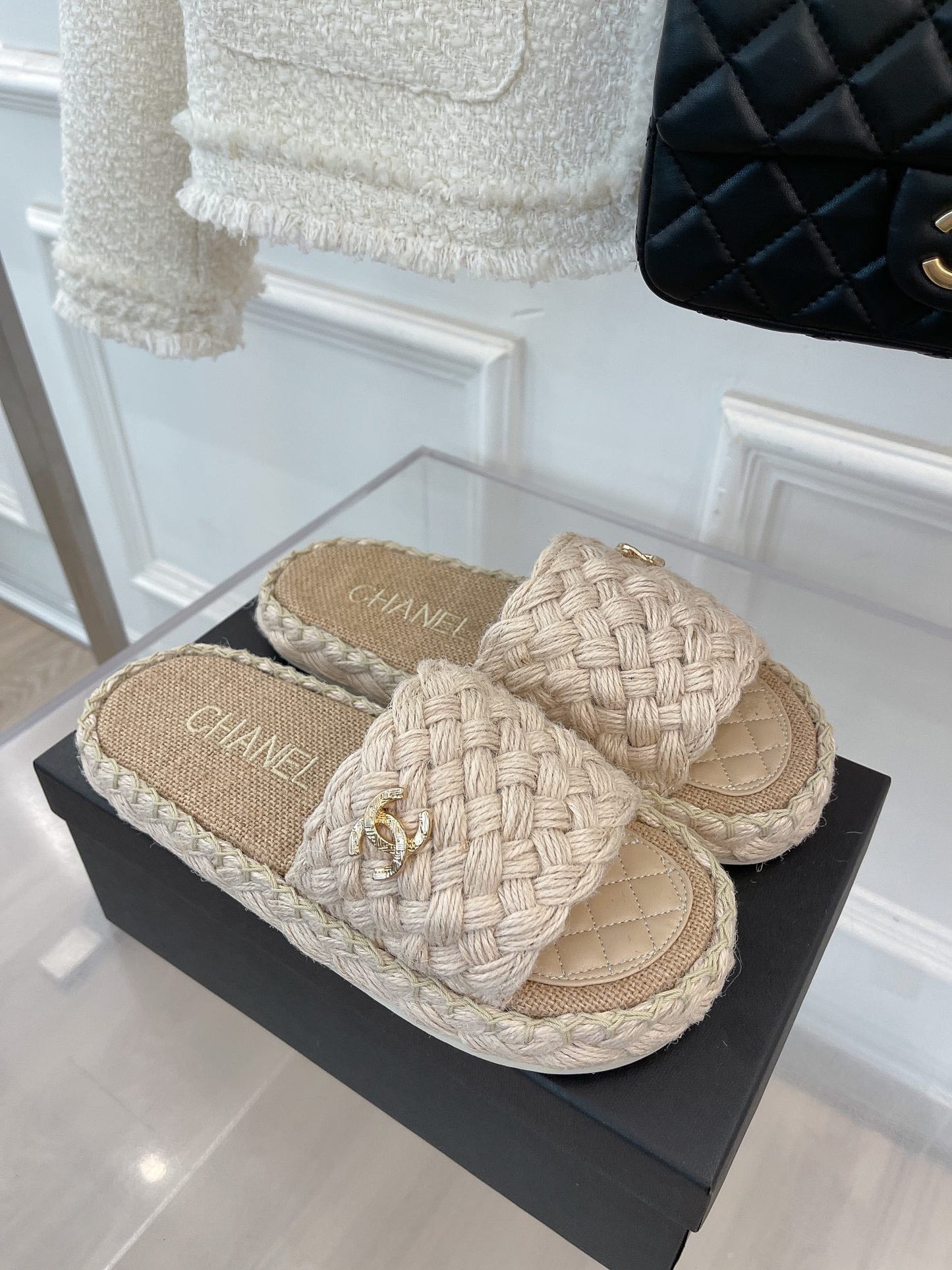 Luxury Shoes Sandals - CHL - 326