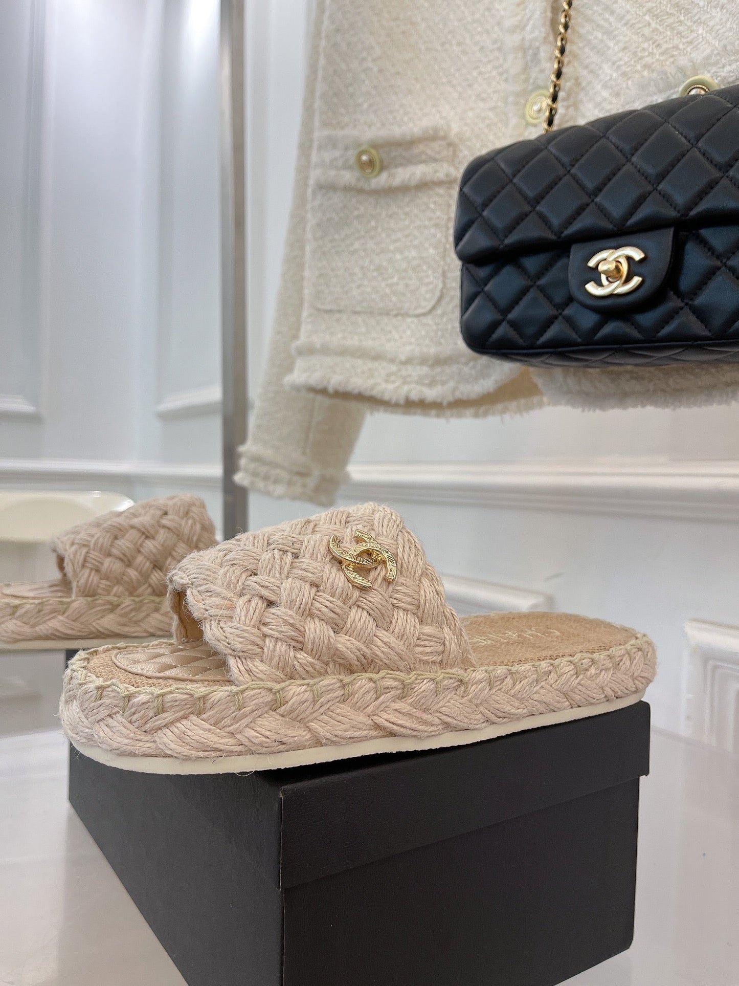 Luxury Shoes Sandals - CHL - 326