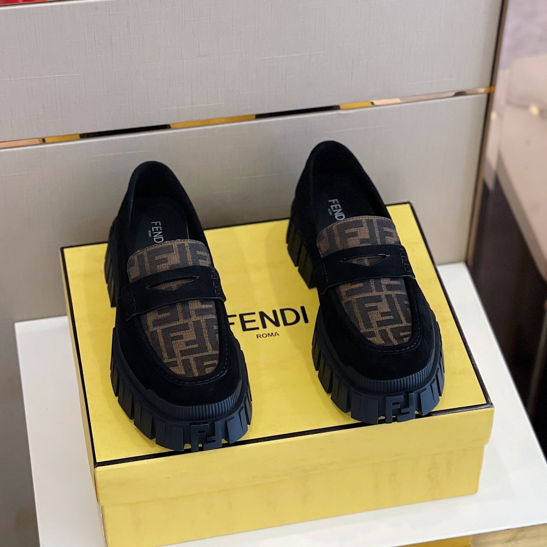 Luxury Shoes - FED - 663