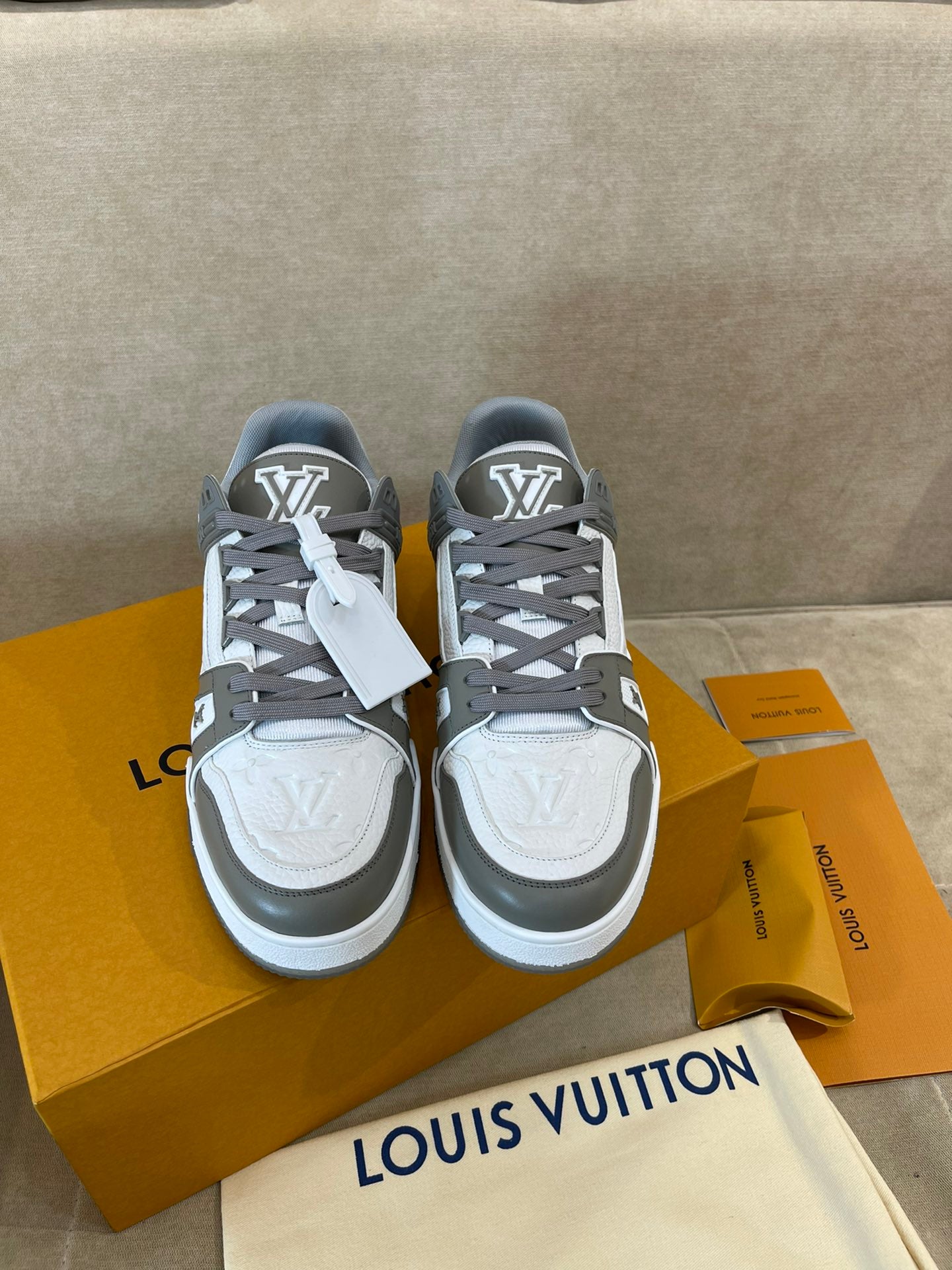 Luxury Shoes - LU-V - 391