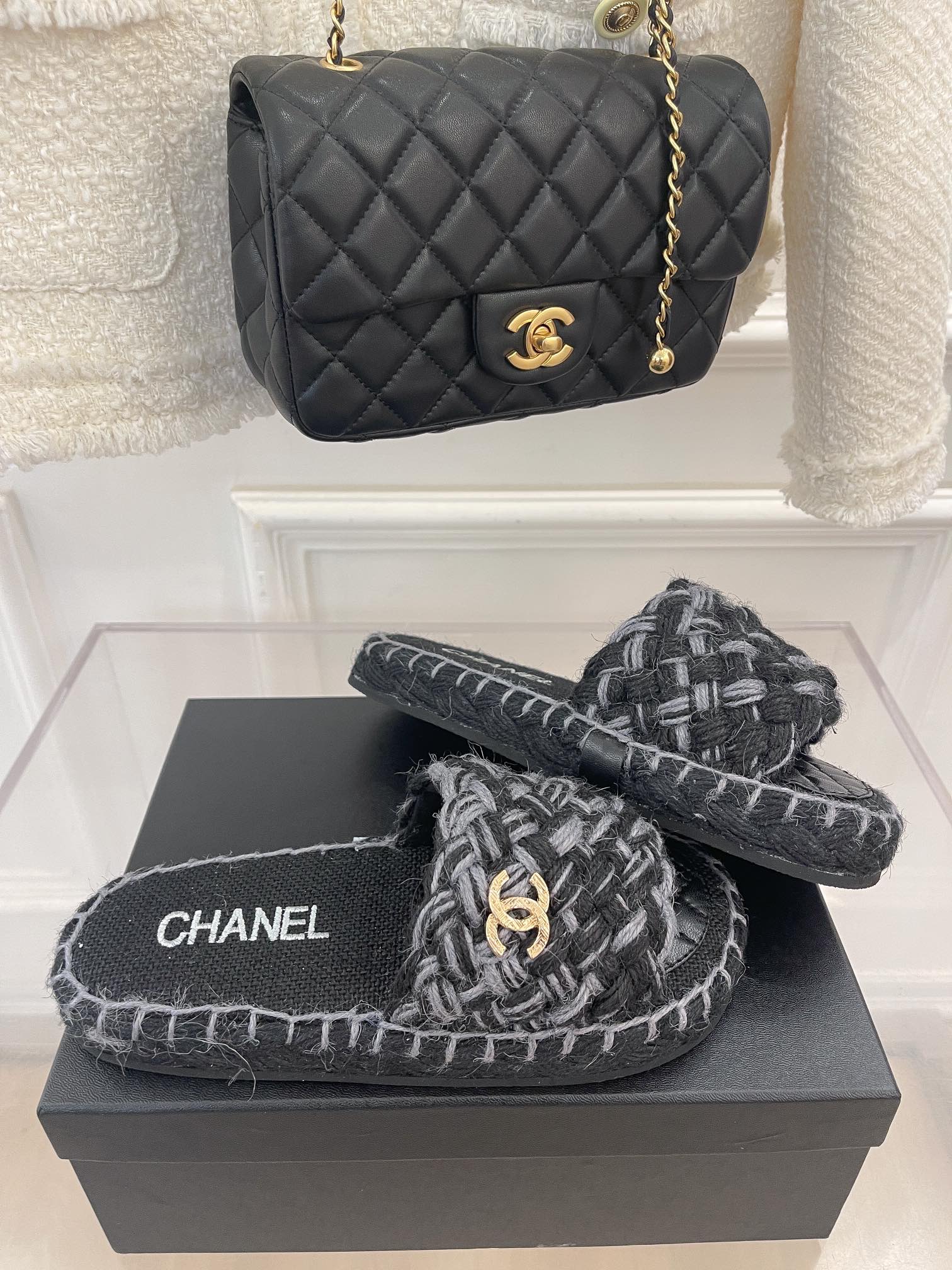 Luxury Shoes Sandals - CHL - 327