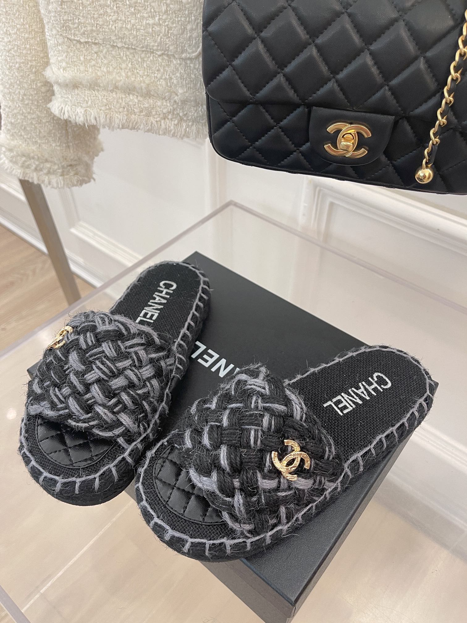 Luxury Shoes Sandals - CHL - 327