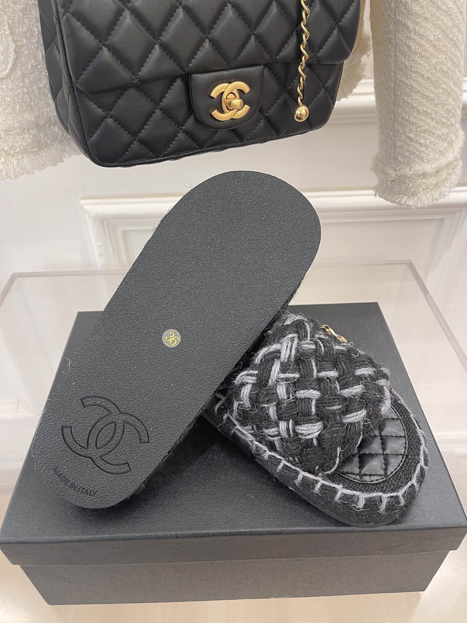 Luxury Shoes Sandals - CHL - 327