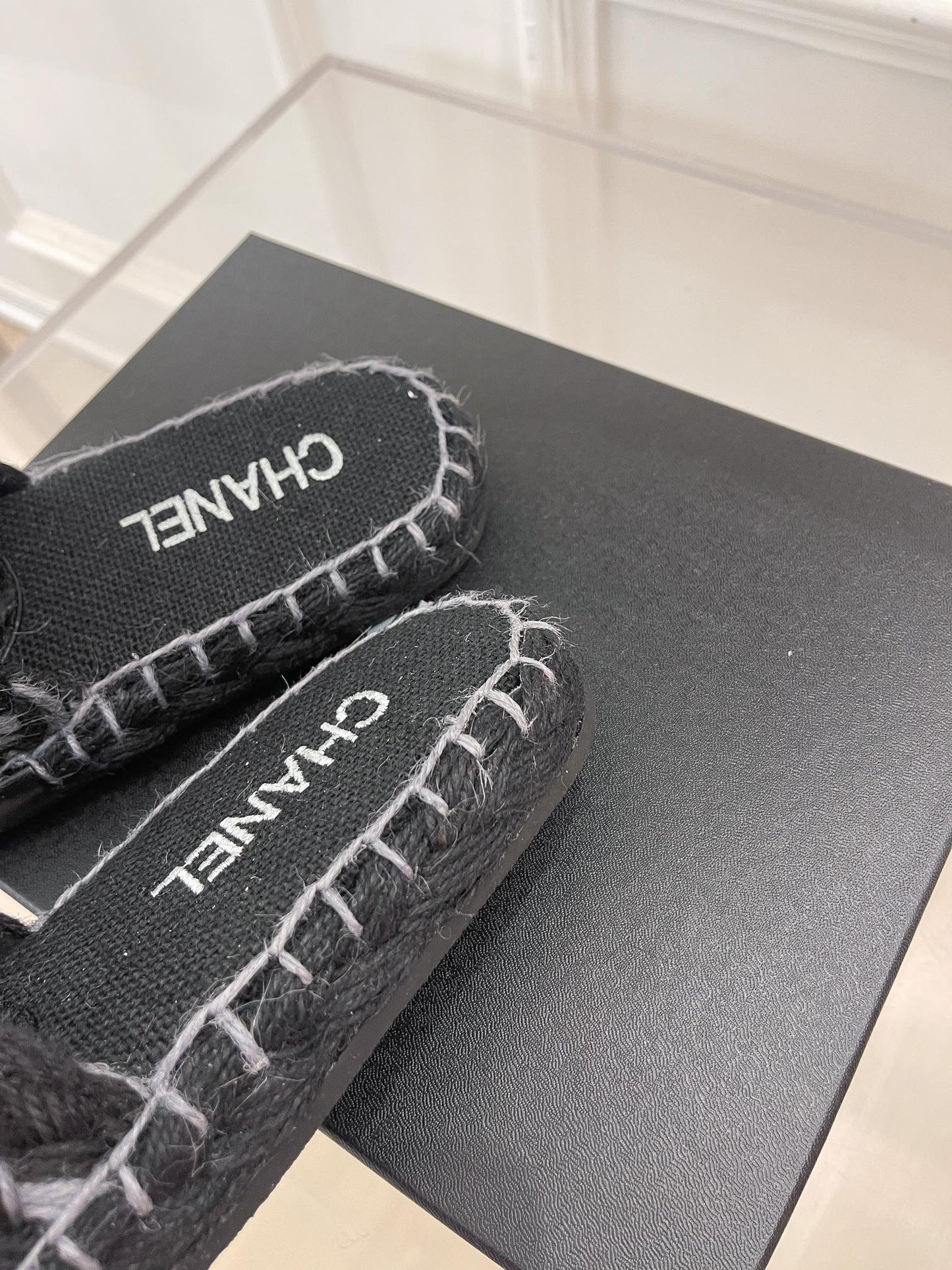 Luxury Shoes Sandals - CHL - 327