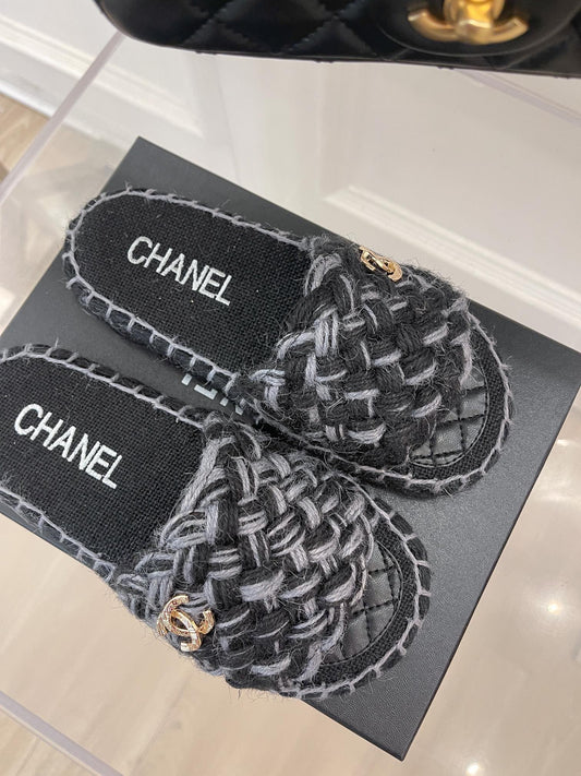 Luxury Shoes Sandals - CHL - 327