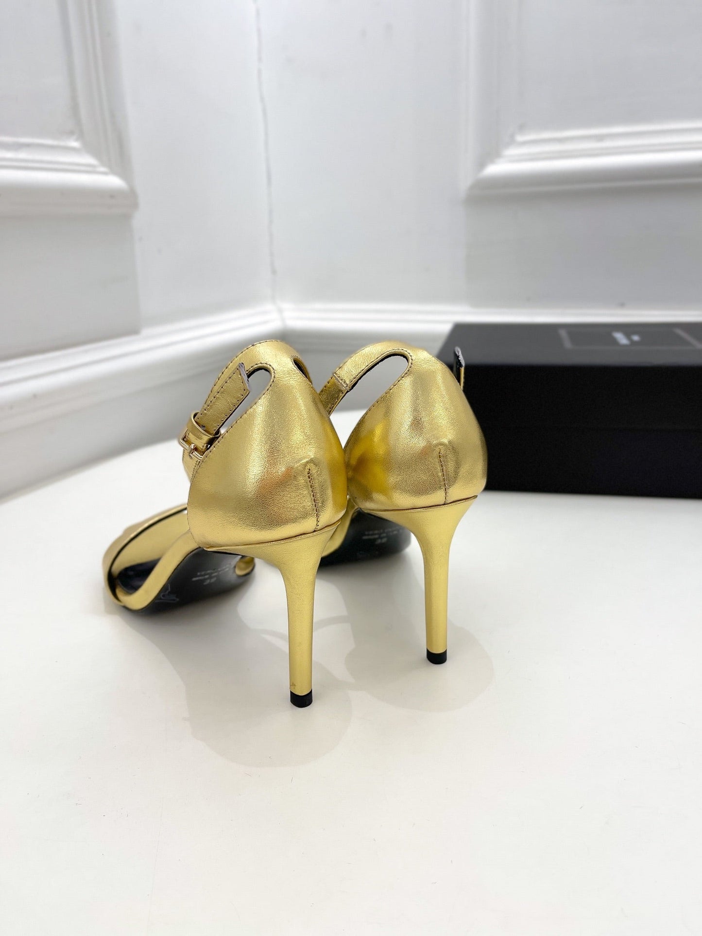 Luxury Shoes Sandals - SL - 528