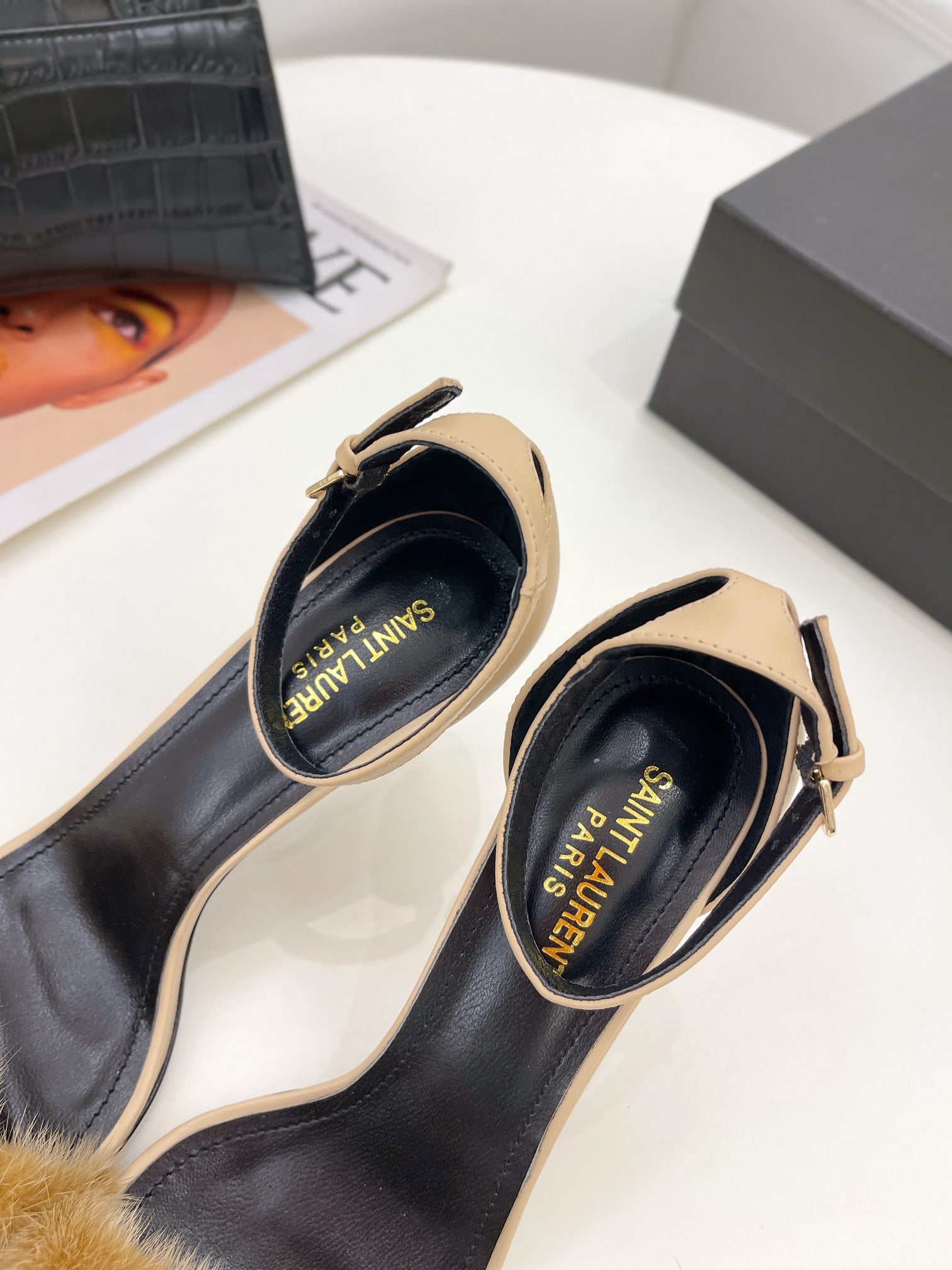 Luxury Shoes Sandals - SL - 555