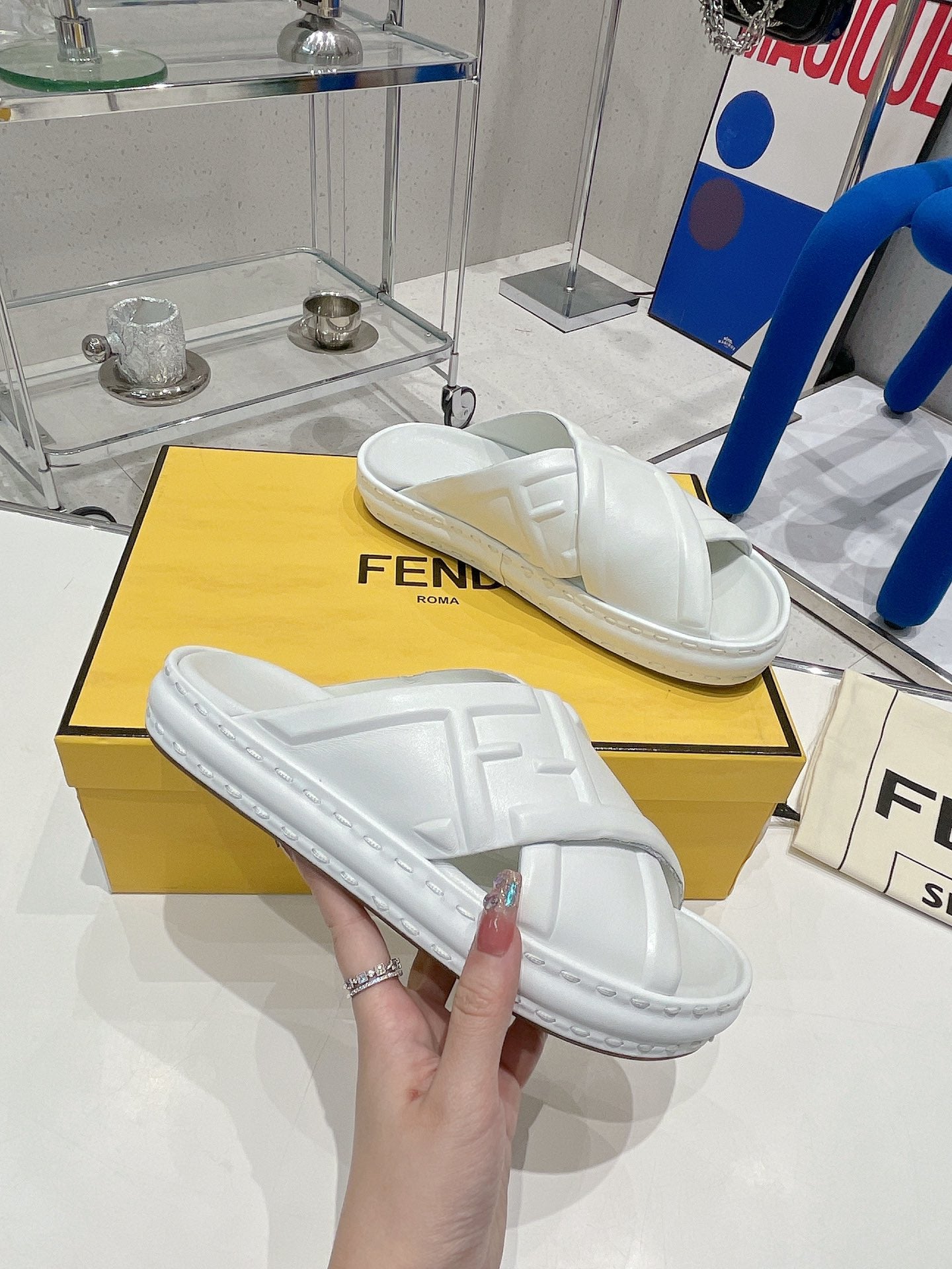 Luxury Shoes - FED - 651