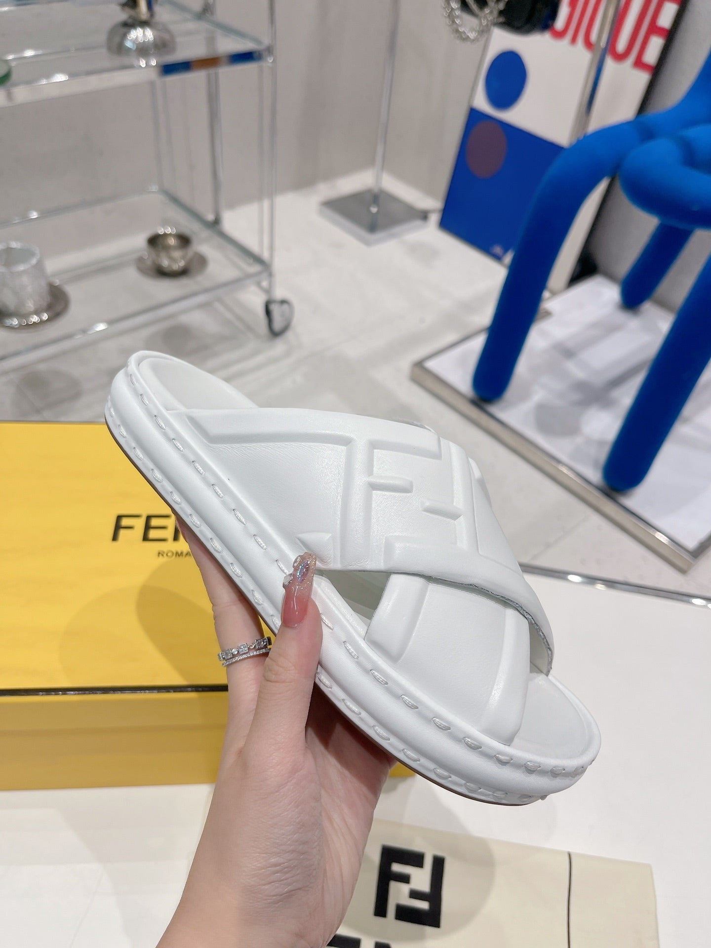 Luxury Shoes - FED - 651