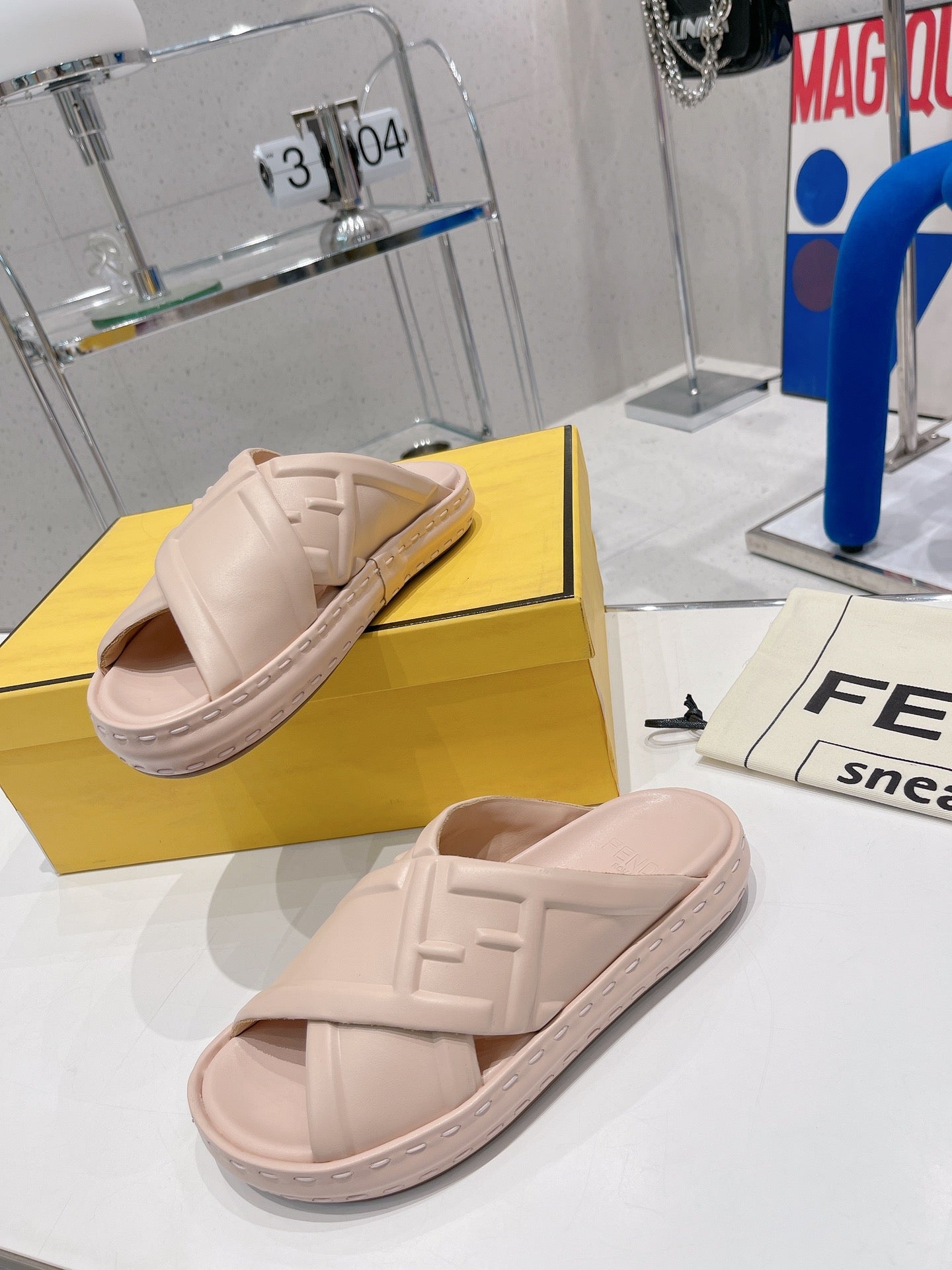 Luxury Shoes - FED - 650