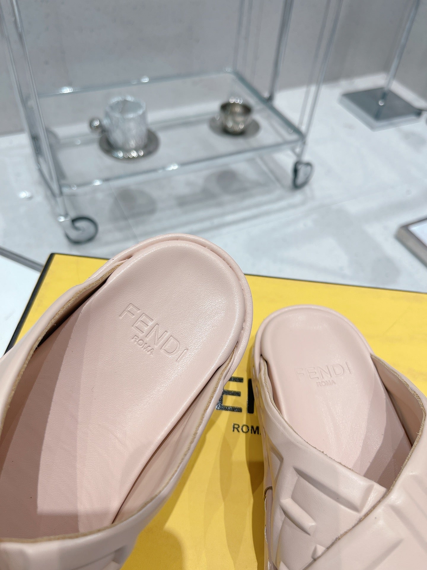 Luxury Shoes - FED - 650