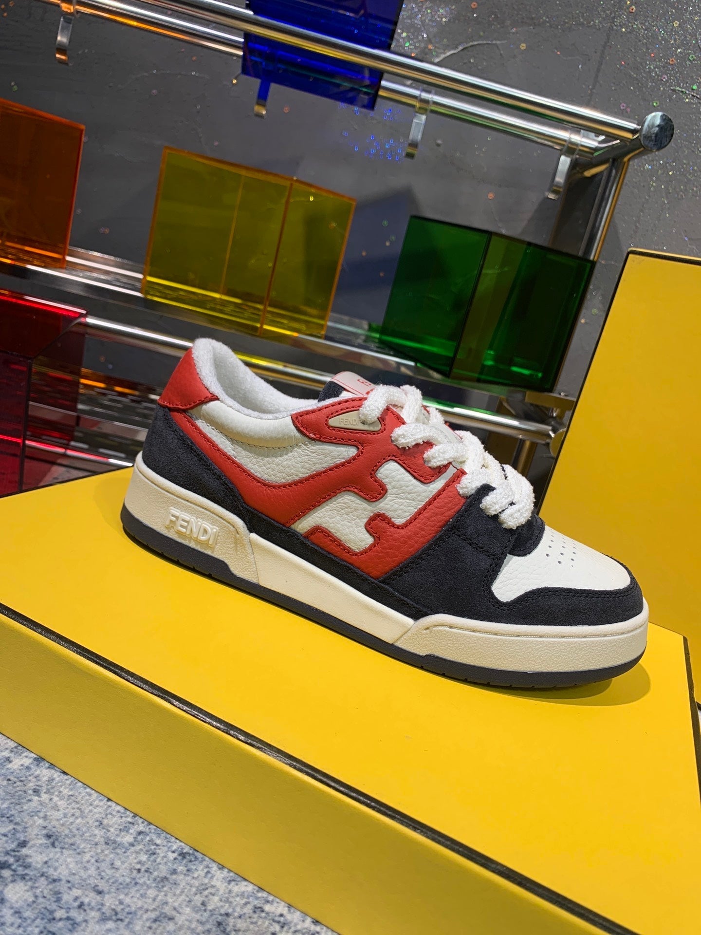 Luxury Shoes - FED - 600