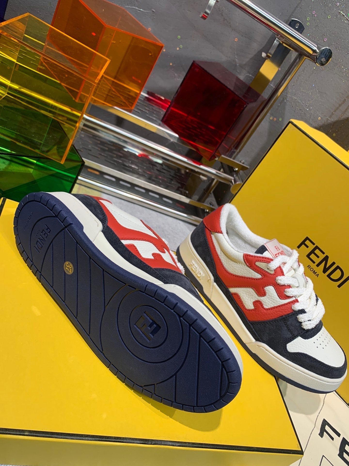 Luxury Shoes - FED - 600