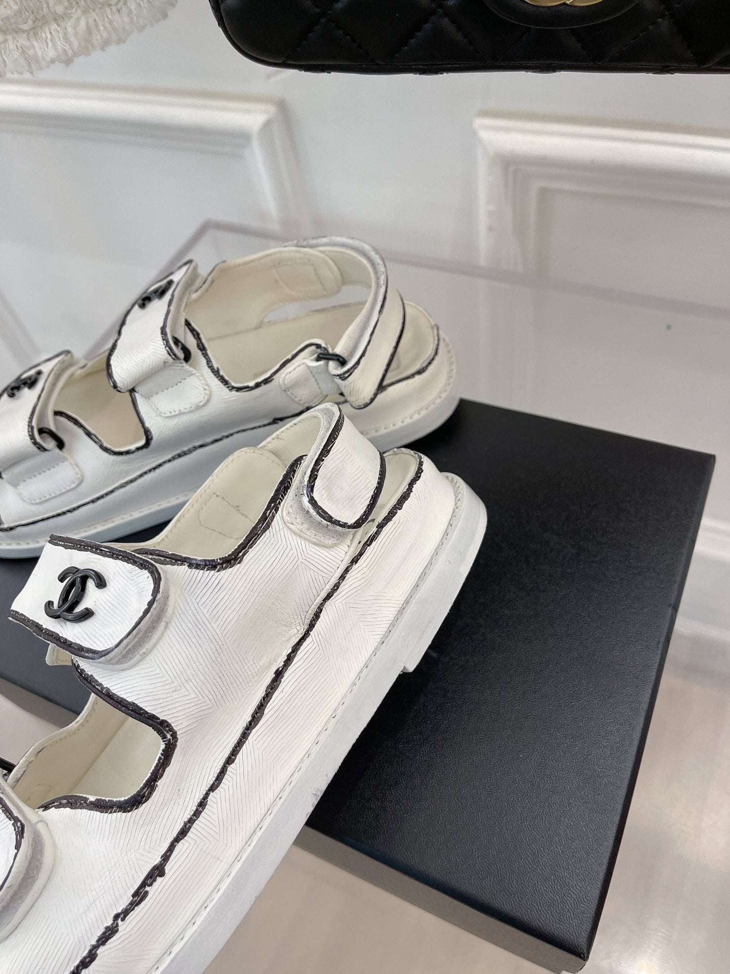 Luxury Shoes Sandals - CHL - 1523