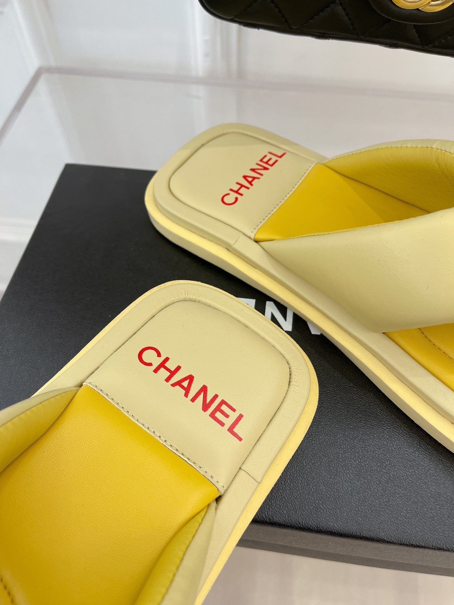 Luxury Shoes Sandals - CHL - 352