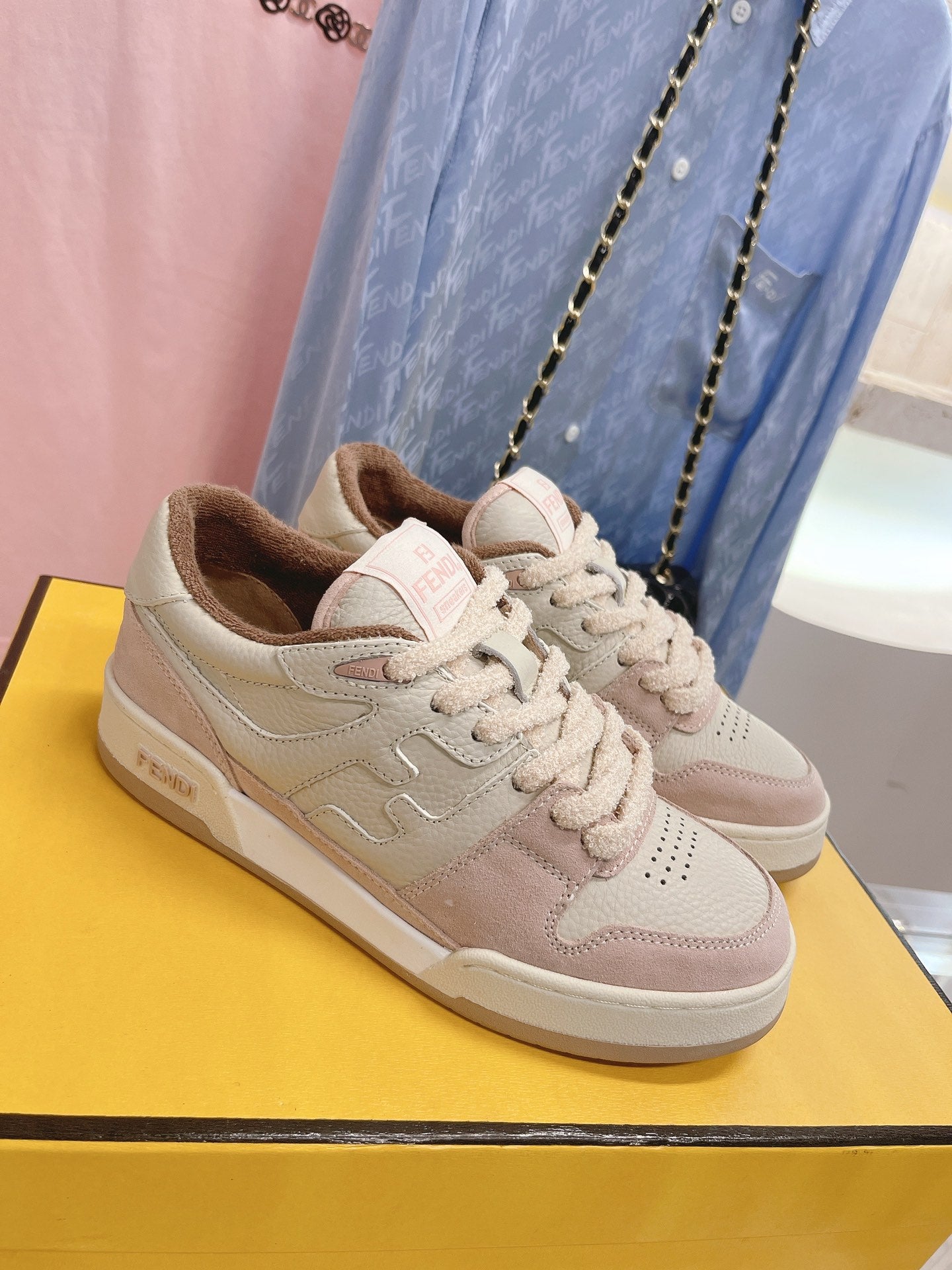 Luxury Shoes - FED - 576