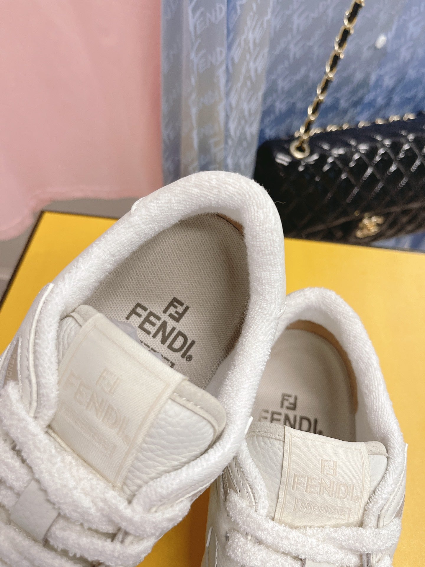Luxury Shoes - FED - 582