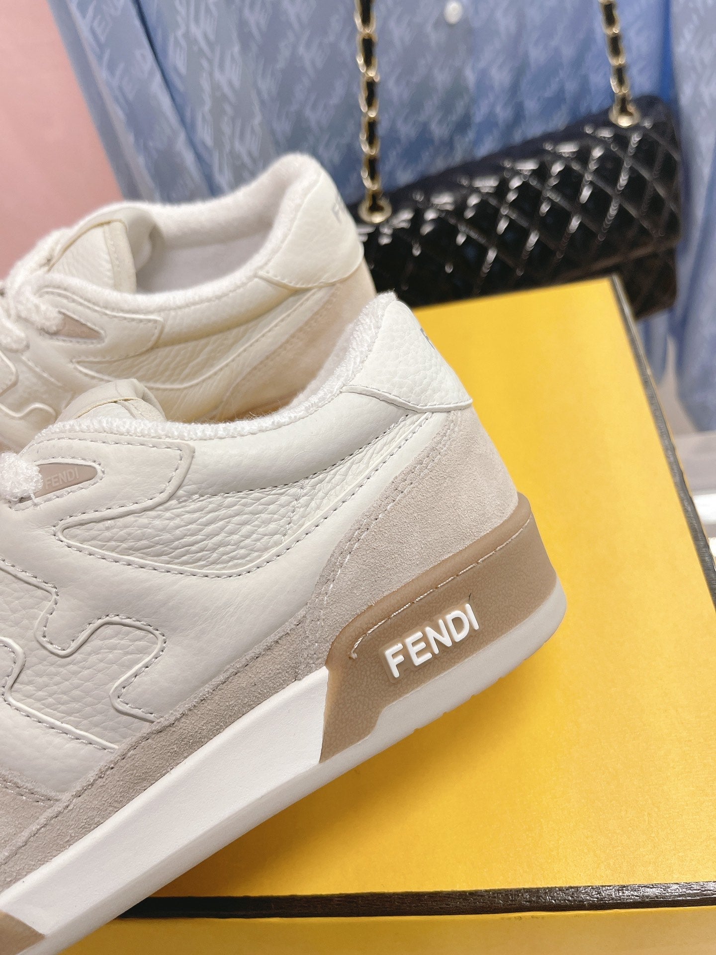 Luxury Shoes - FED - 582