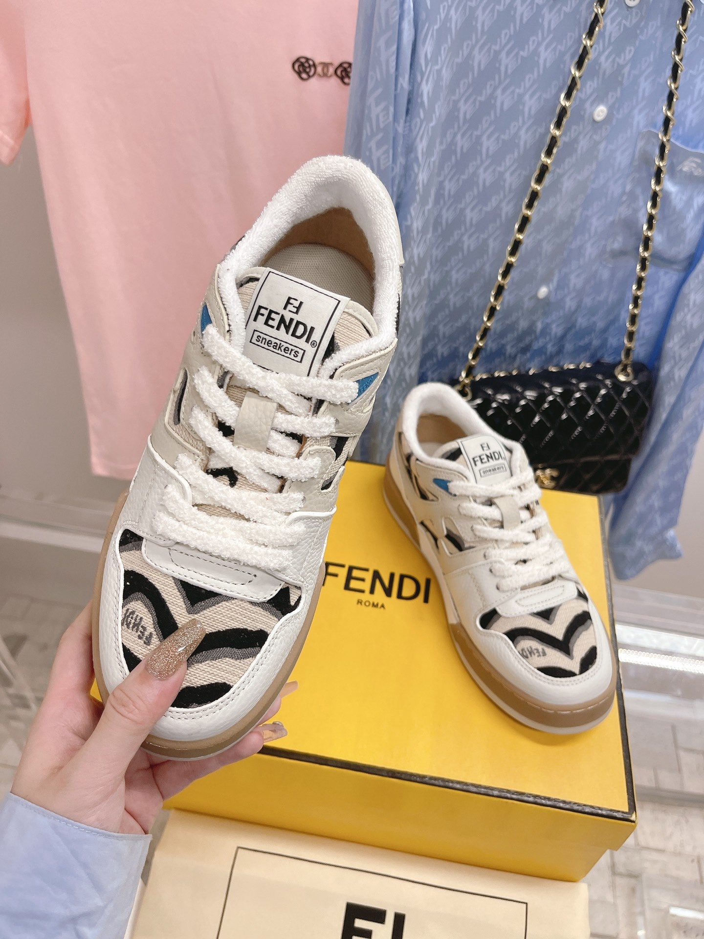 Luxury Shoes - FED - 584