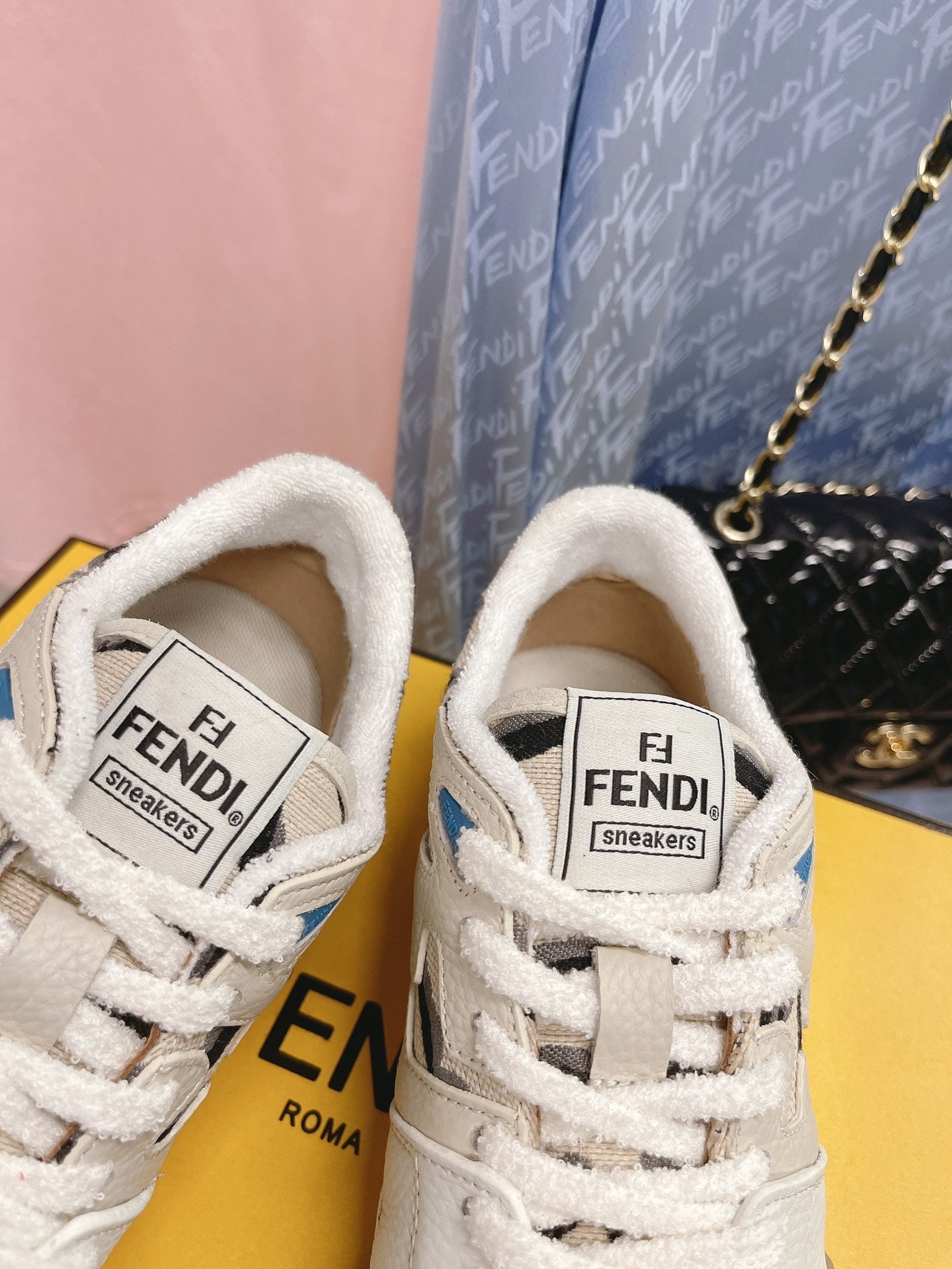 Luxury Shoes - FED - 584