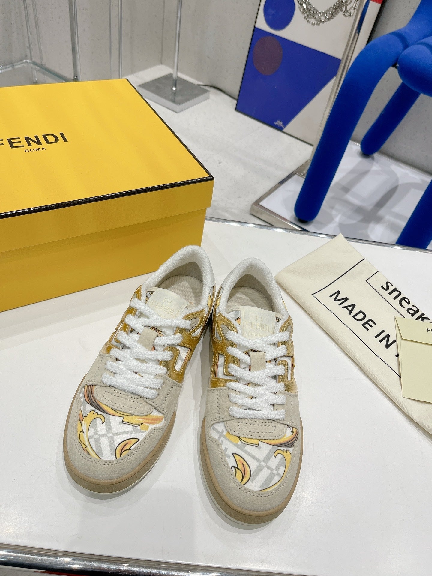 Luxury Shoes - FED - 585