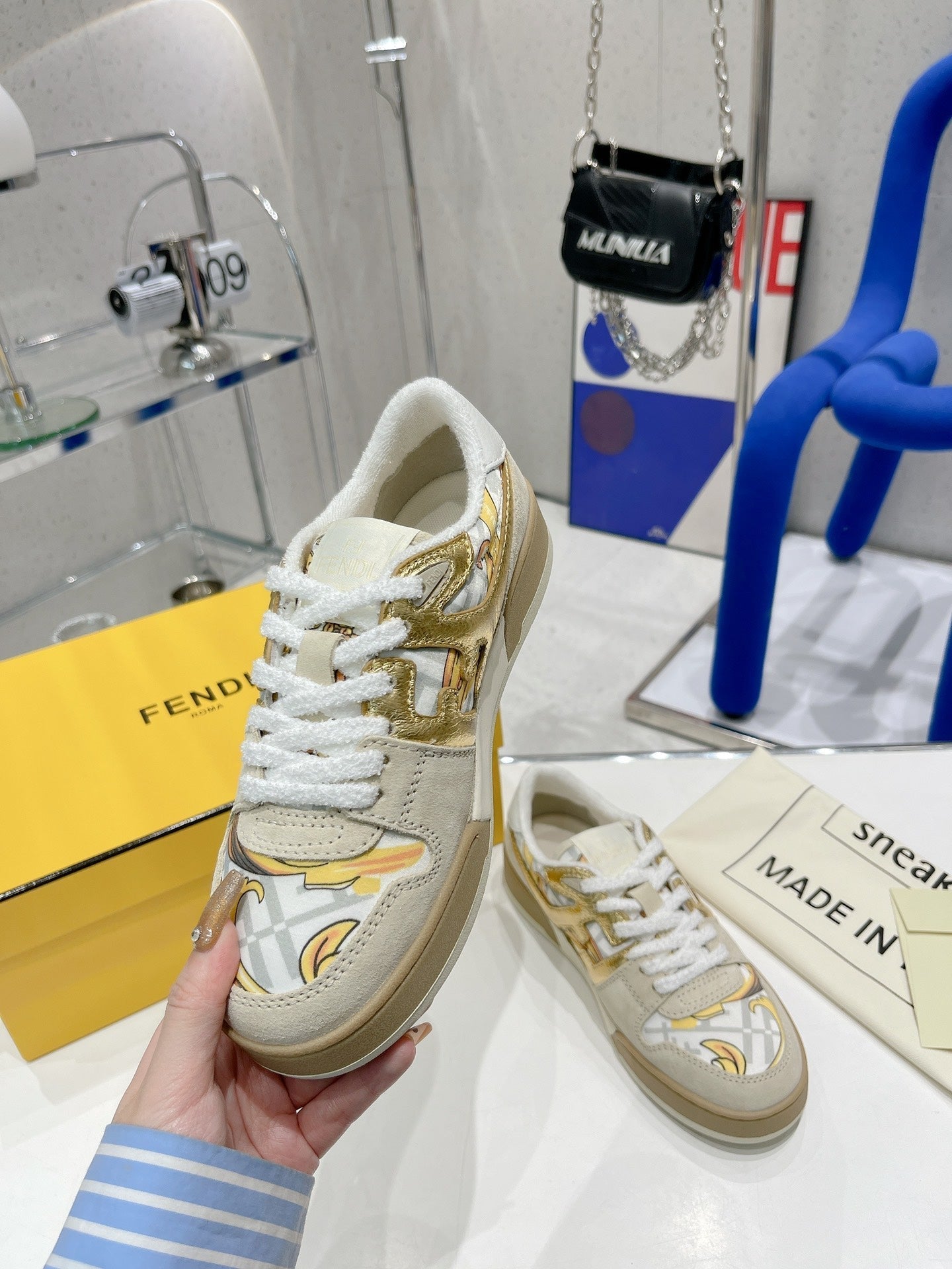 Luxury Shoes - FED - 585