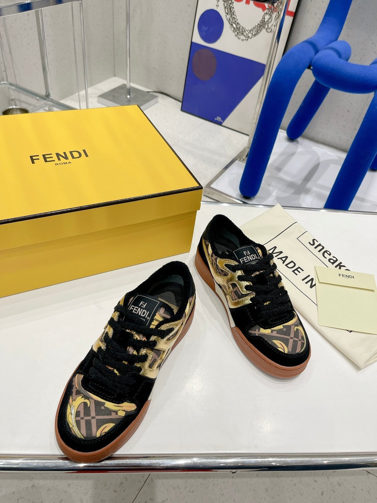 Luxury Shoes - FED - 586