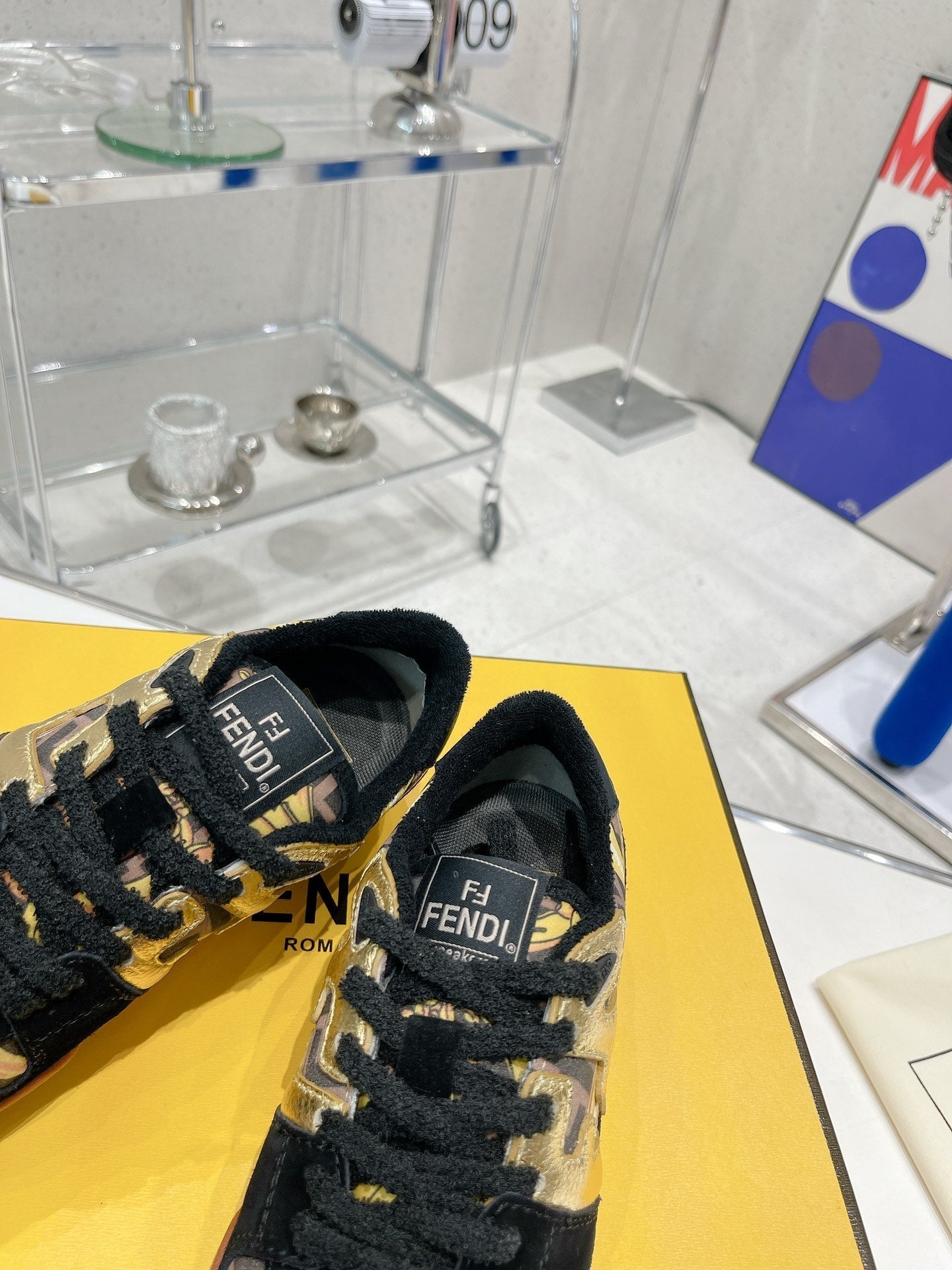 Luxury Shoes - FED - 586