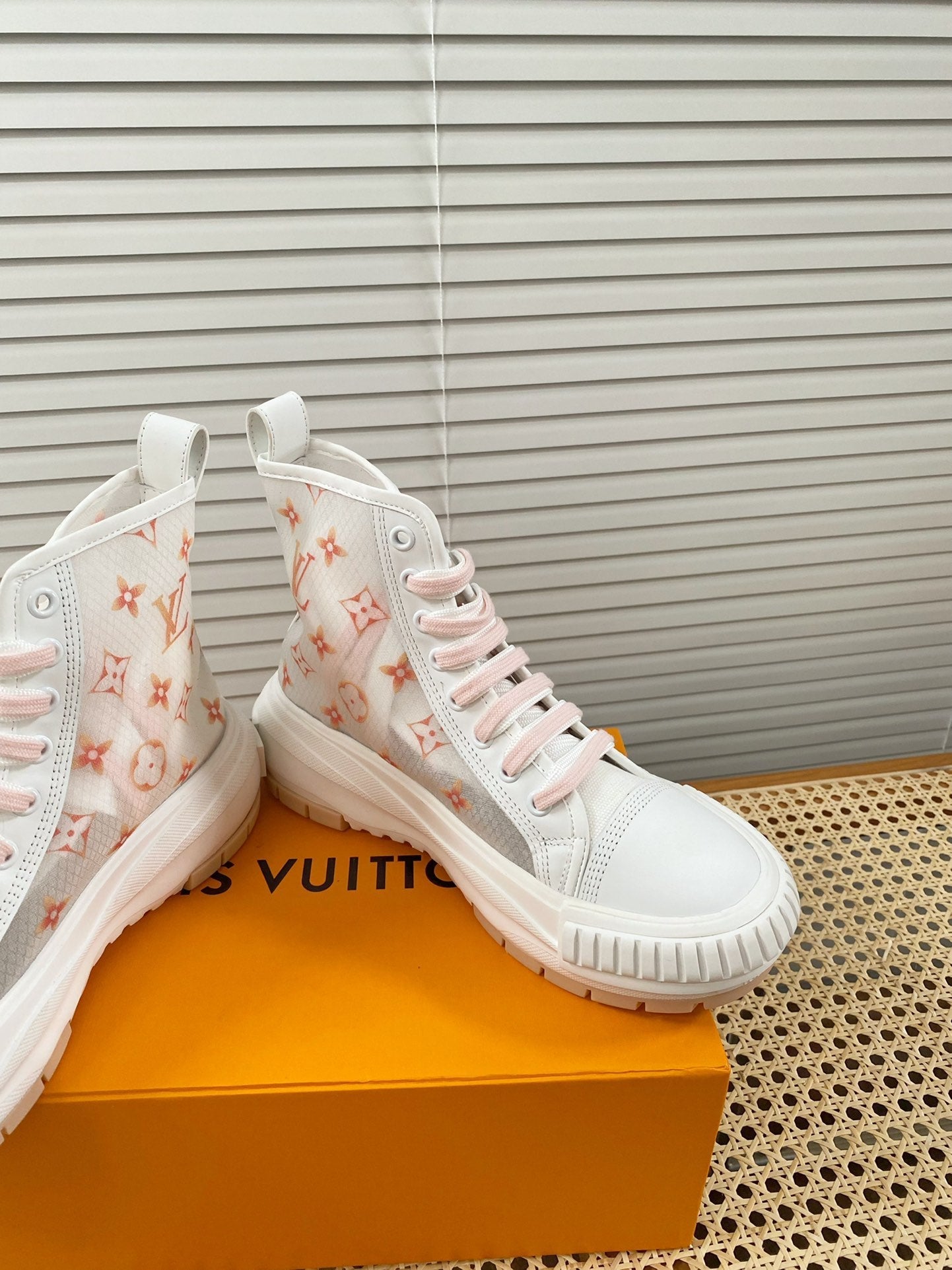 Luxury Shoes - LU-V - 1127