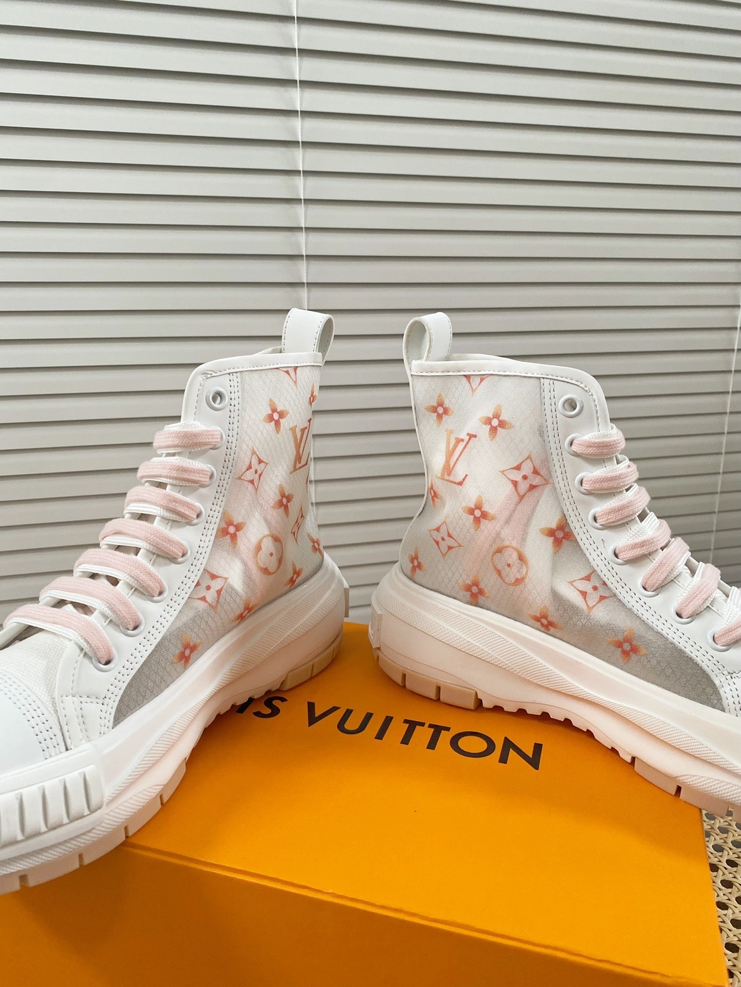 Luxury Shoes - LU-V - 1127