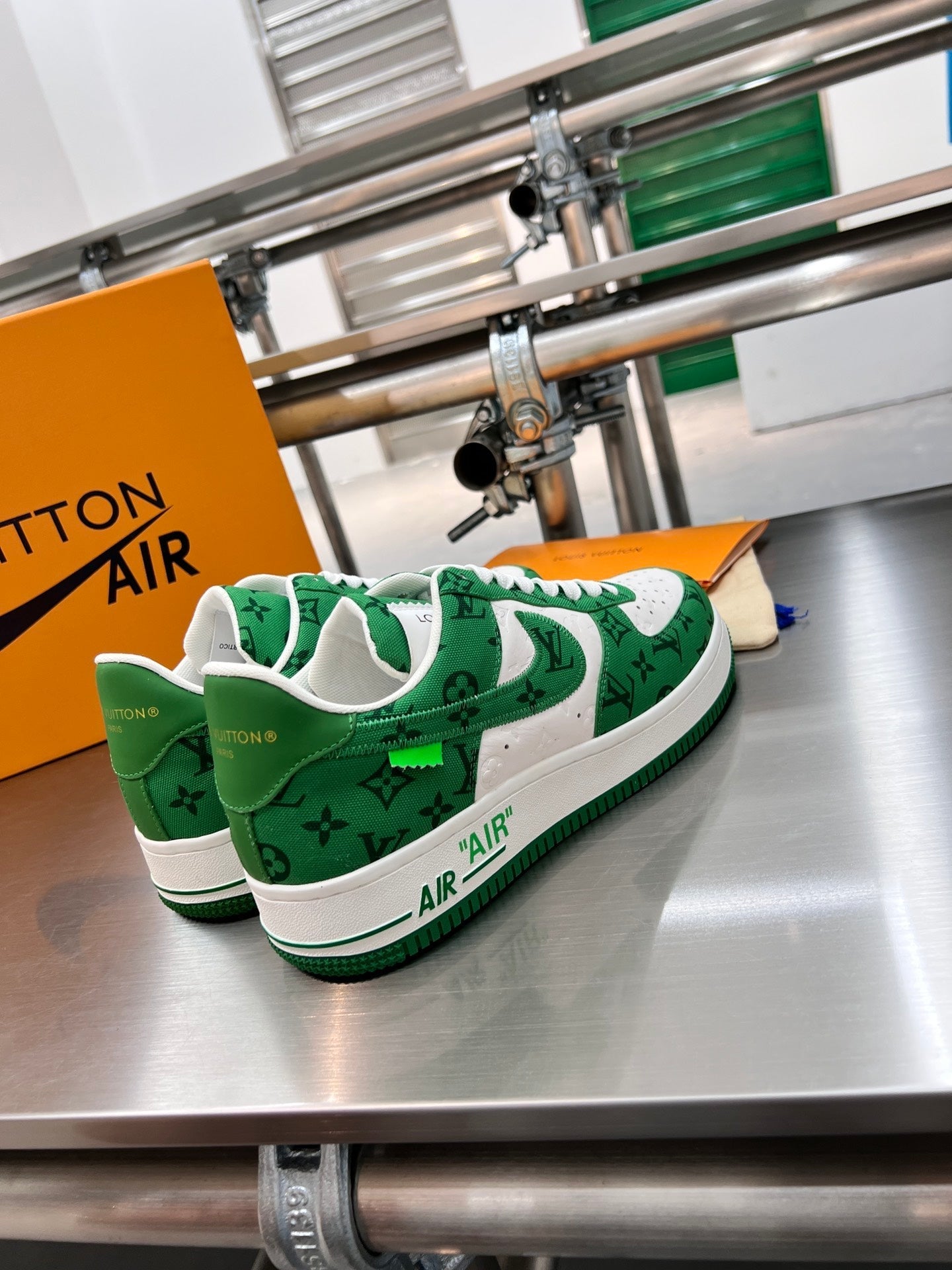 Luxury Shoes - LU-V - 1113