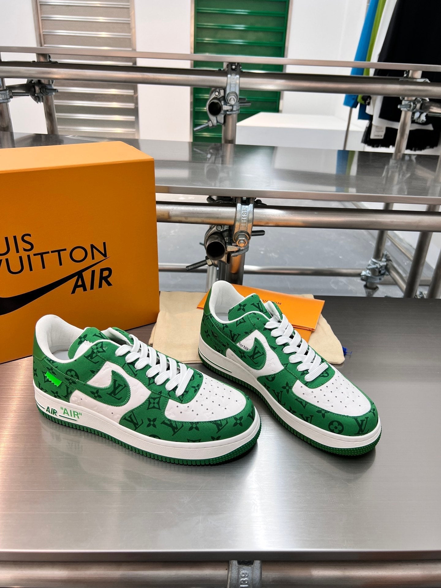 Luxury Shoes - LU-V - 1113